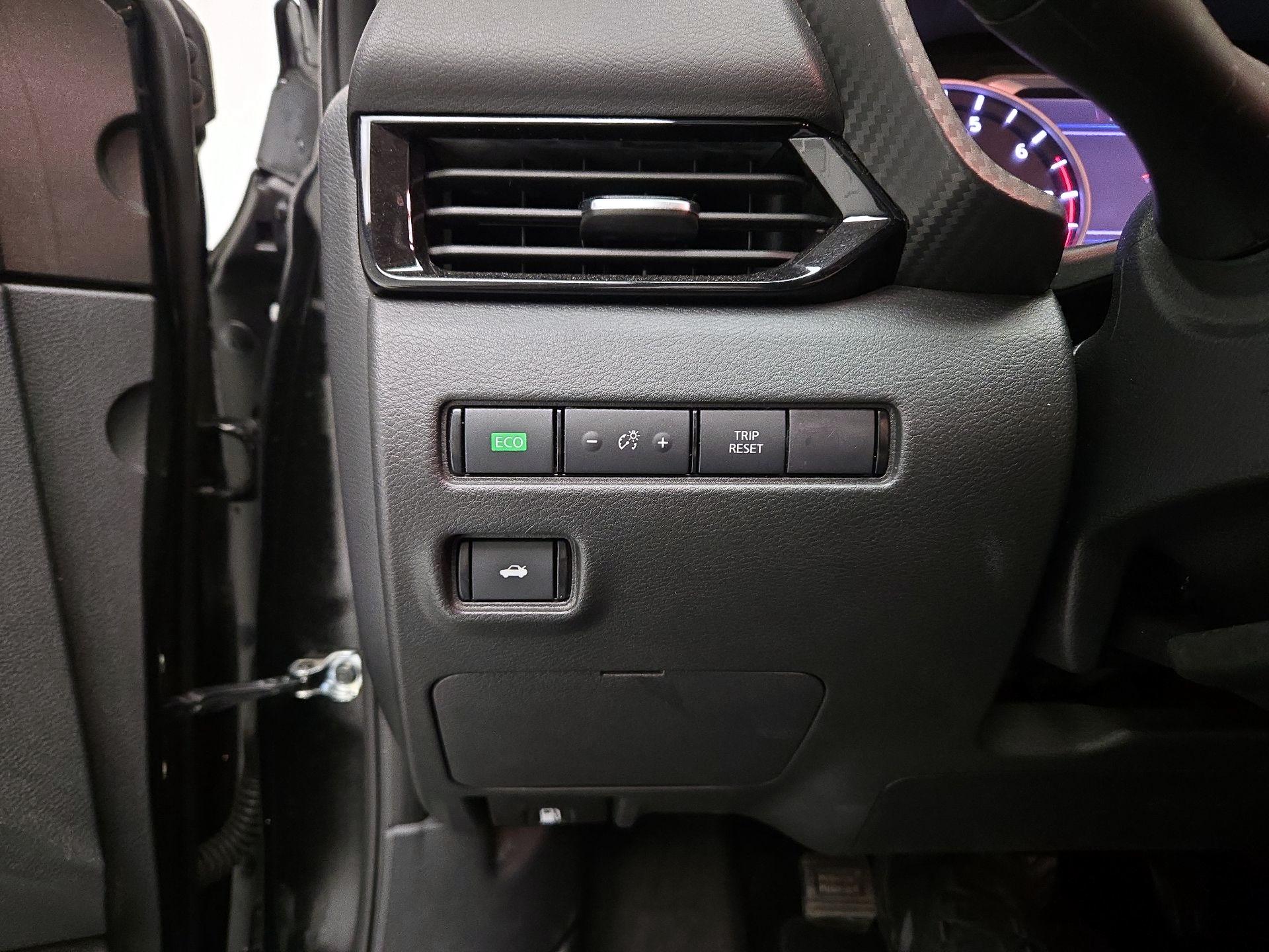 Thumbnail: 2023 Nissan Sentra - 13