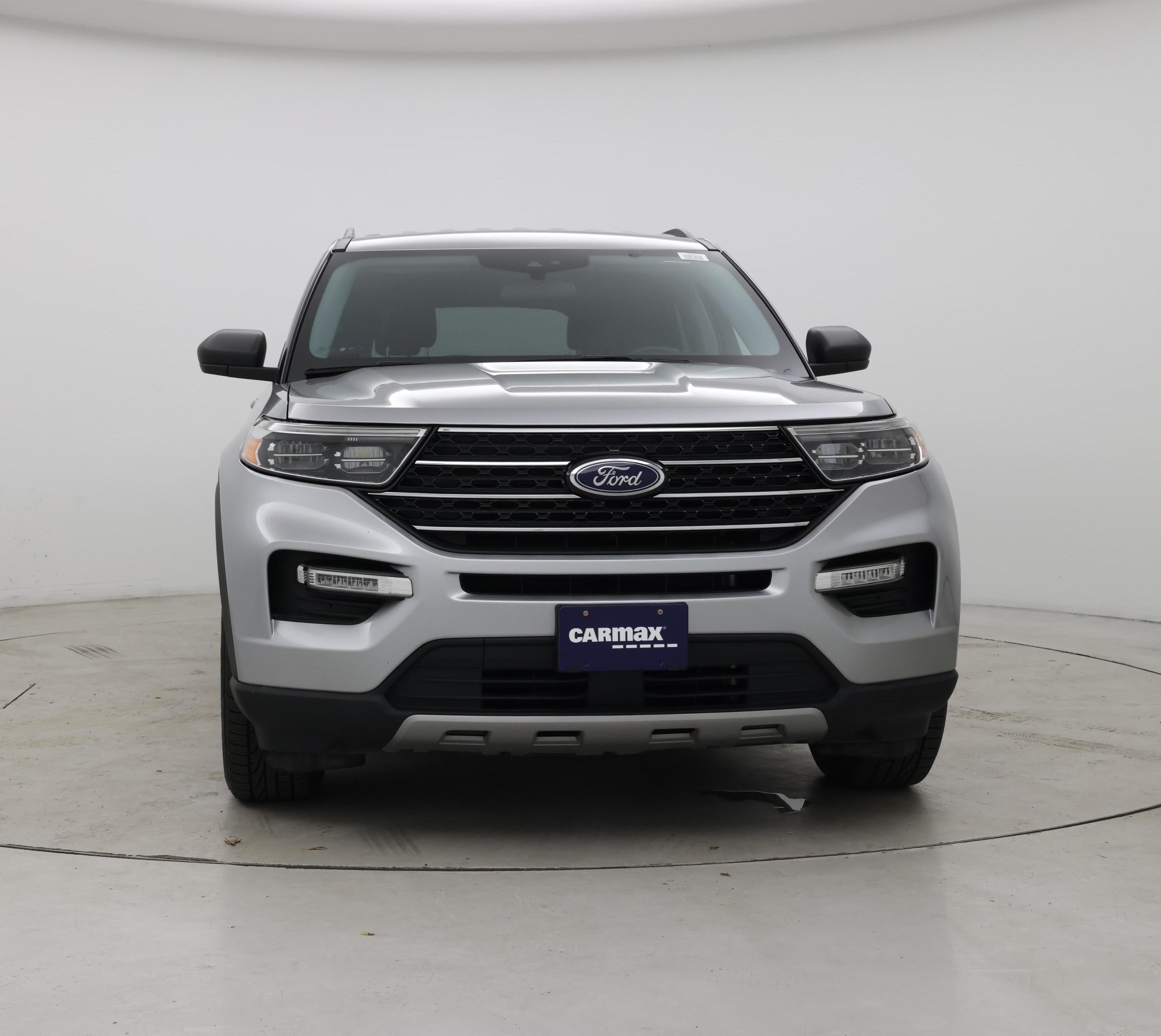 Thumbnail: 2021 Ford Explorer - 5