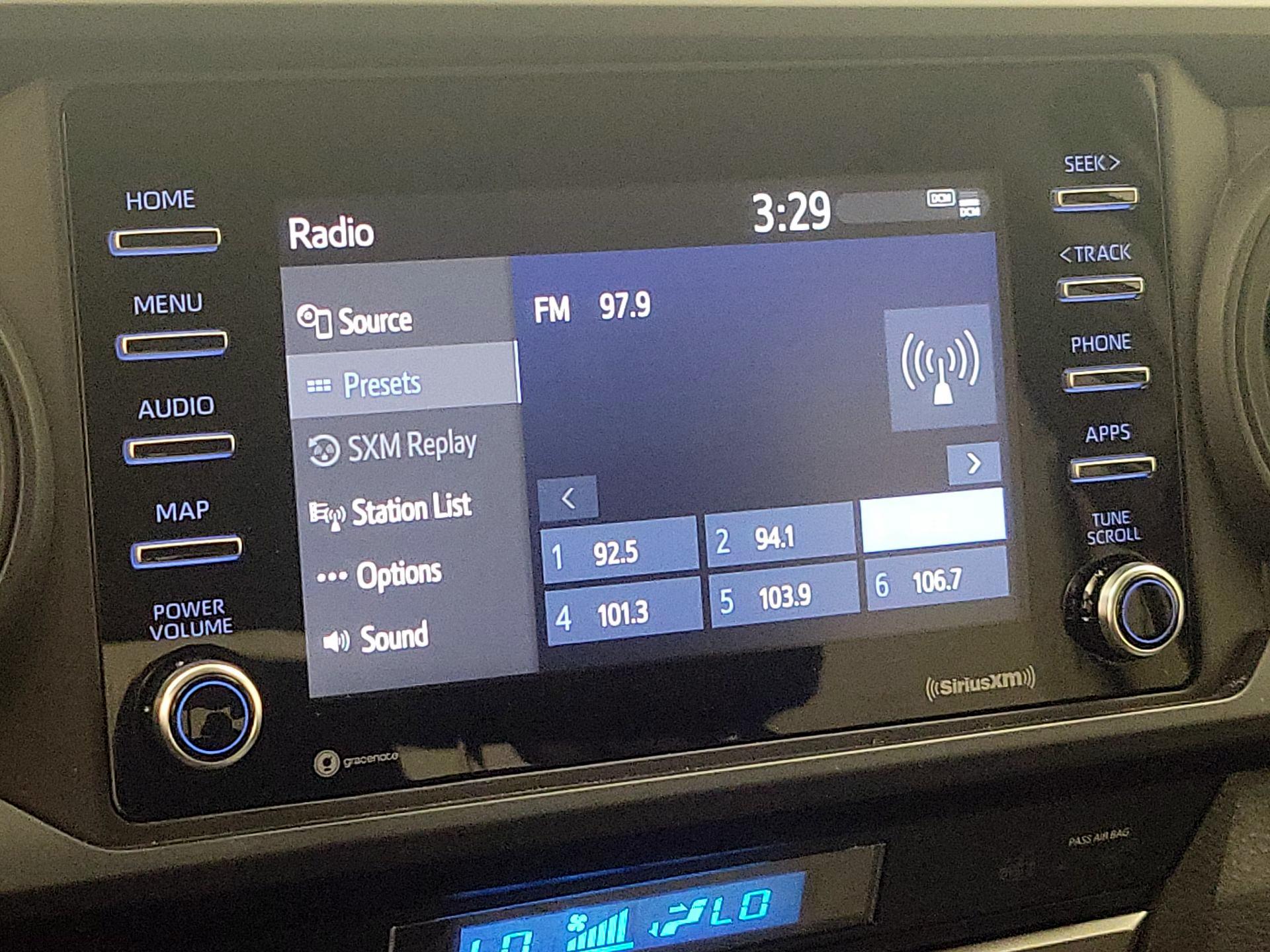 Thumbnail: 2023 Toyota Tacoma - 15