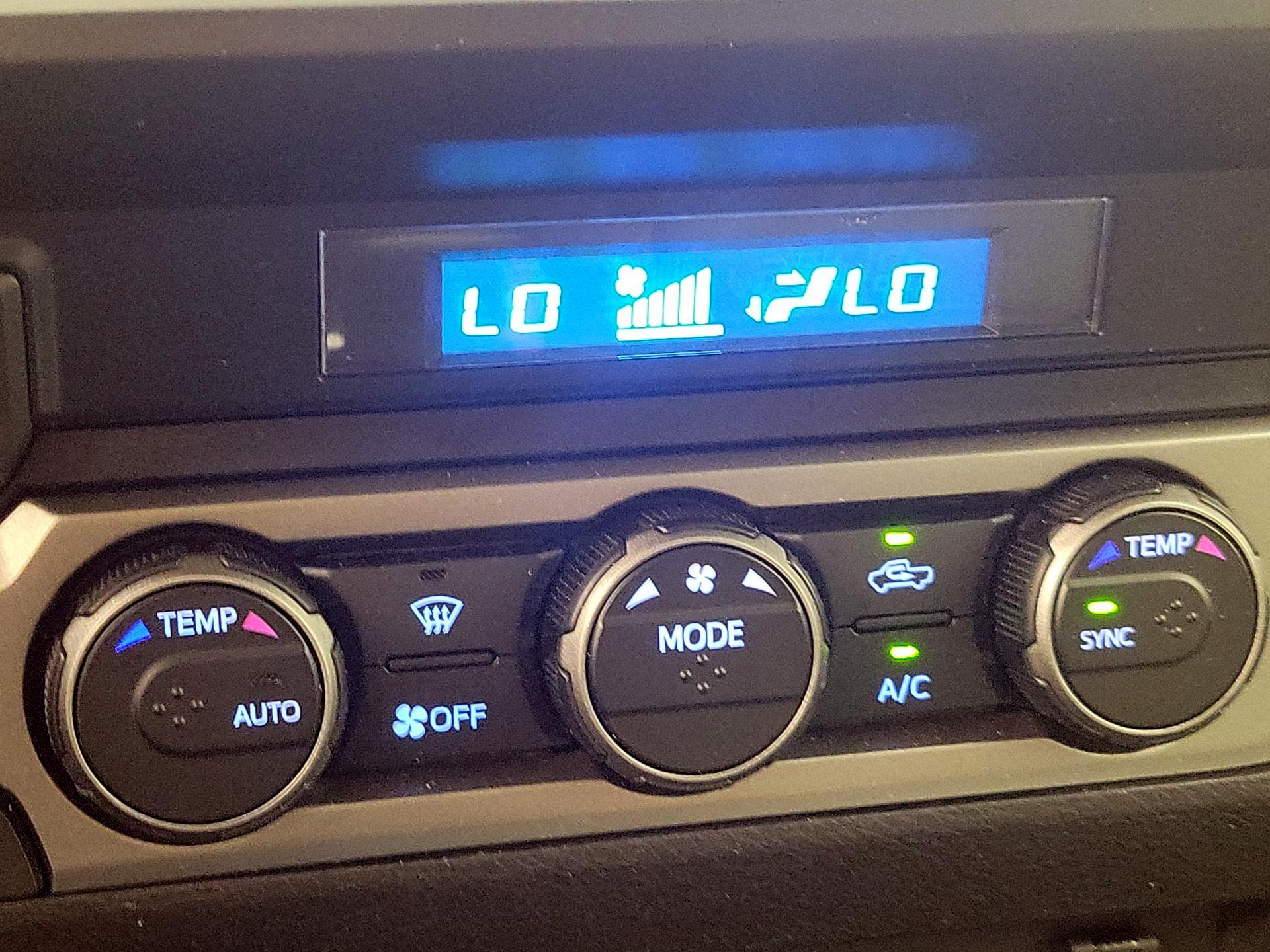 Thumbnail: 2023 Toyota Tacoma - 16