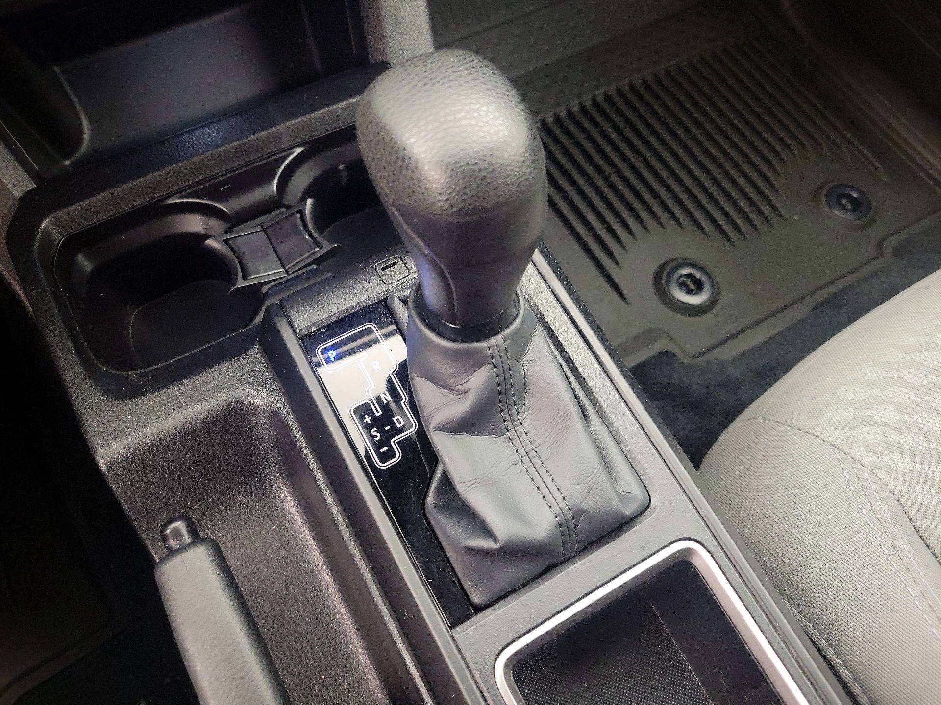 Thumbnail: 2023 Toyota Tacoma - 17