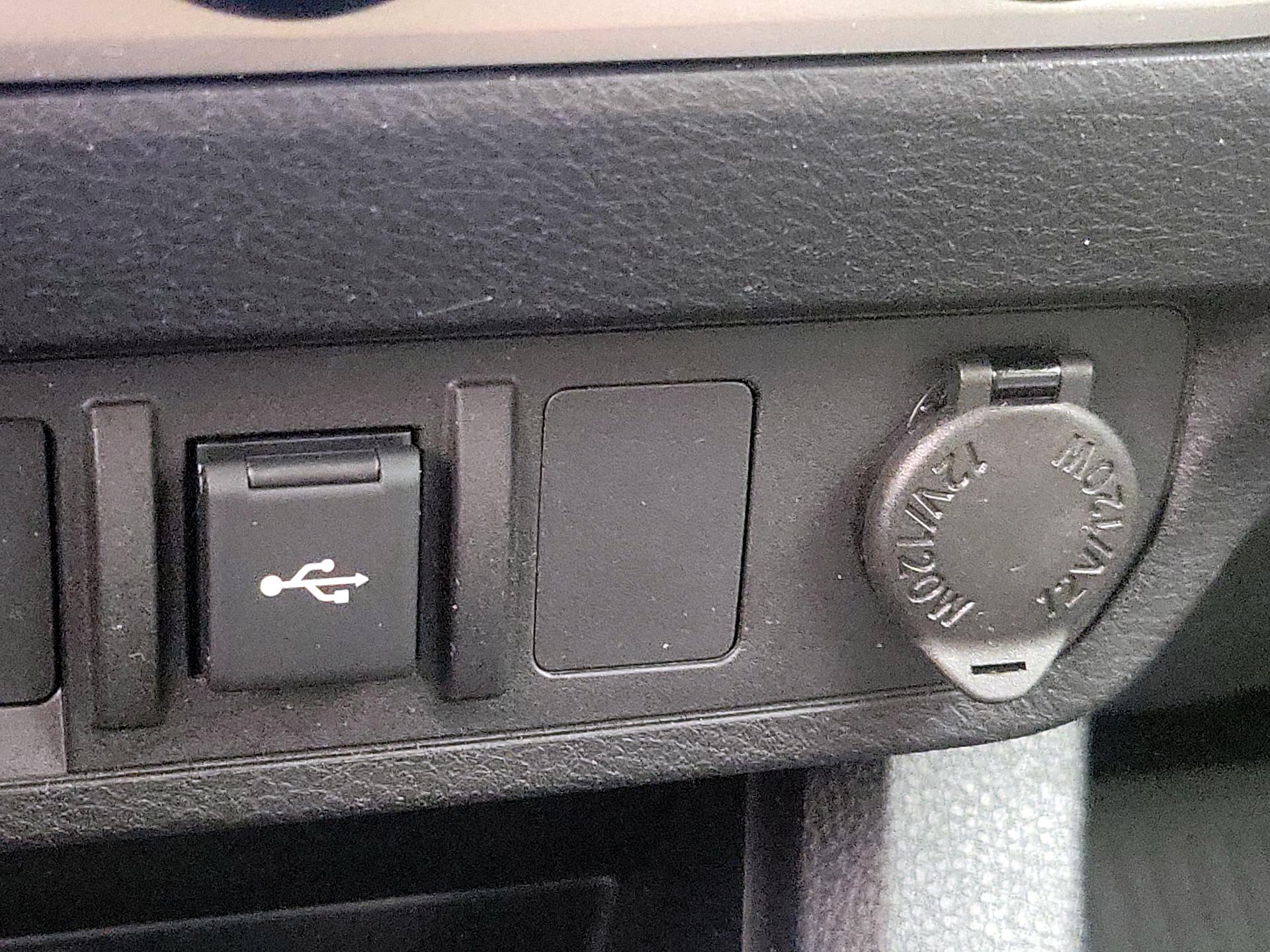 Thumbnail: 2023 Toyota Tacoma - 18