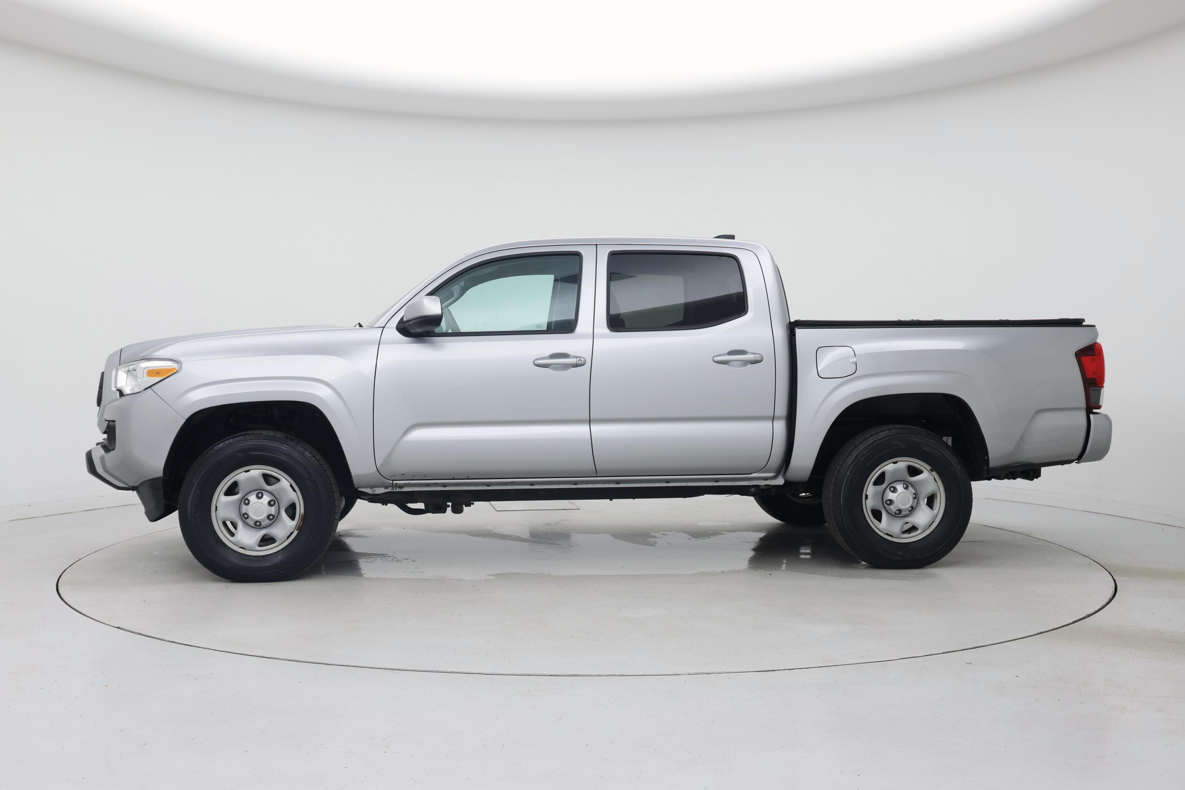 Thumbnail: 2023 Toyota Tacoma - 3