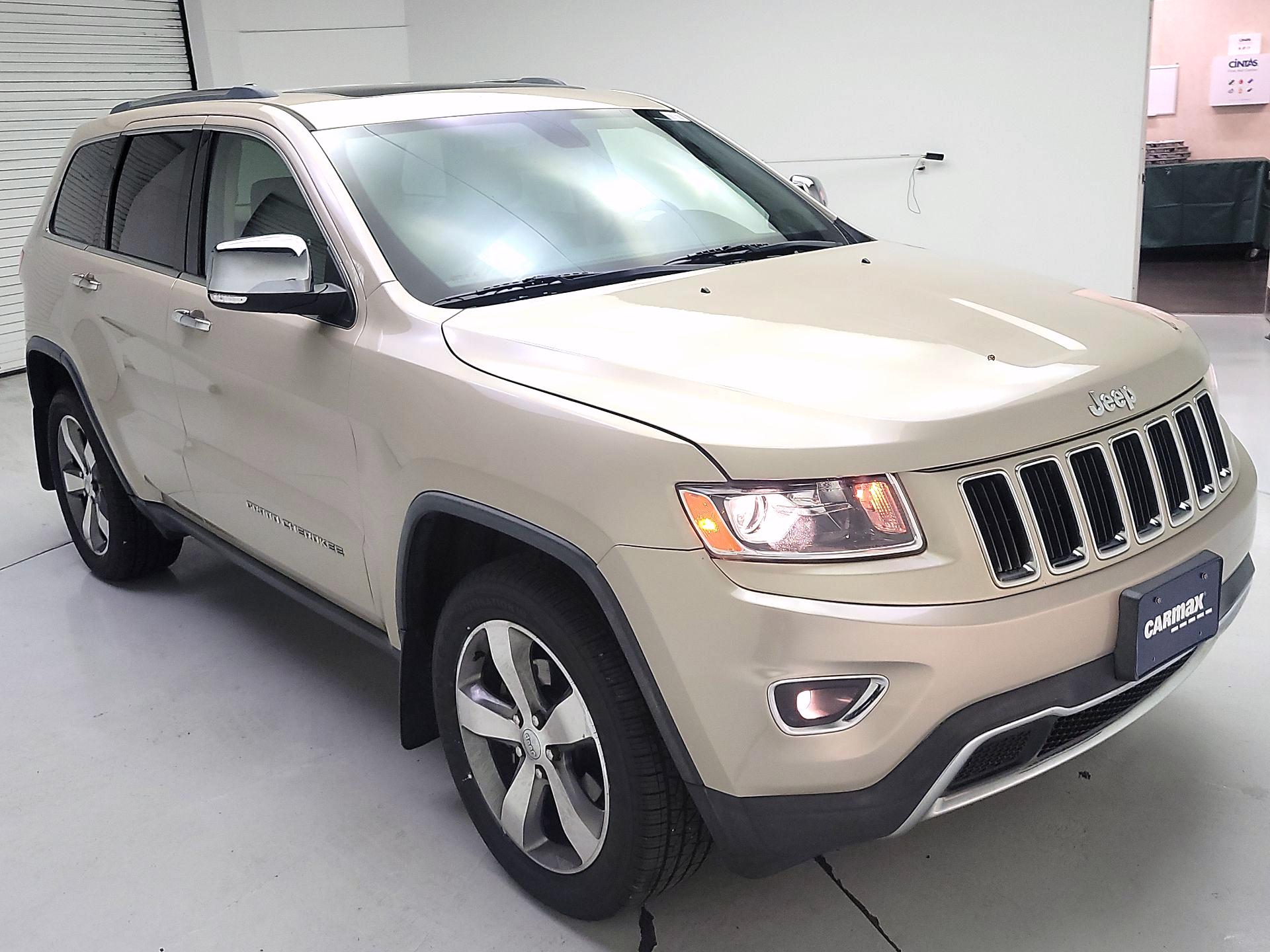 Thumbnail: 2015 Jeep Grand Cherokee - 1