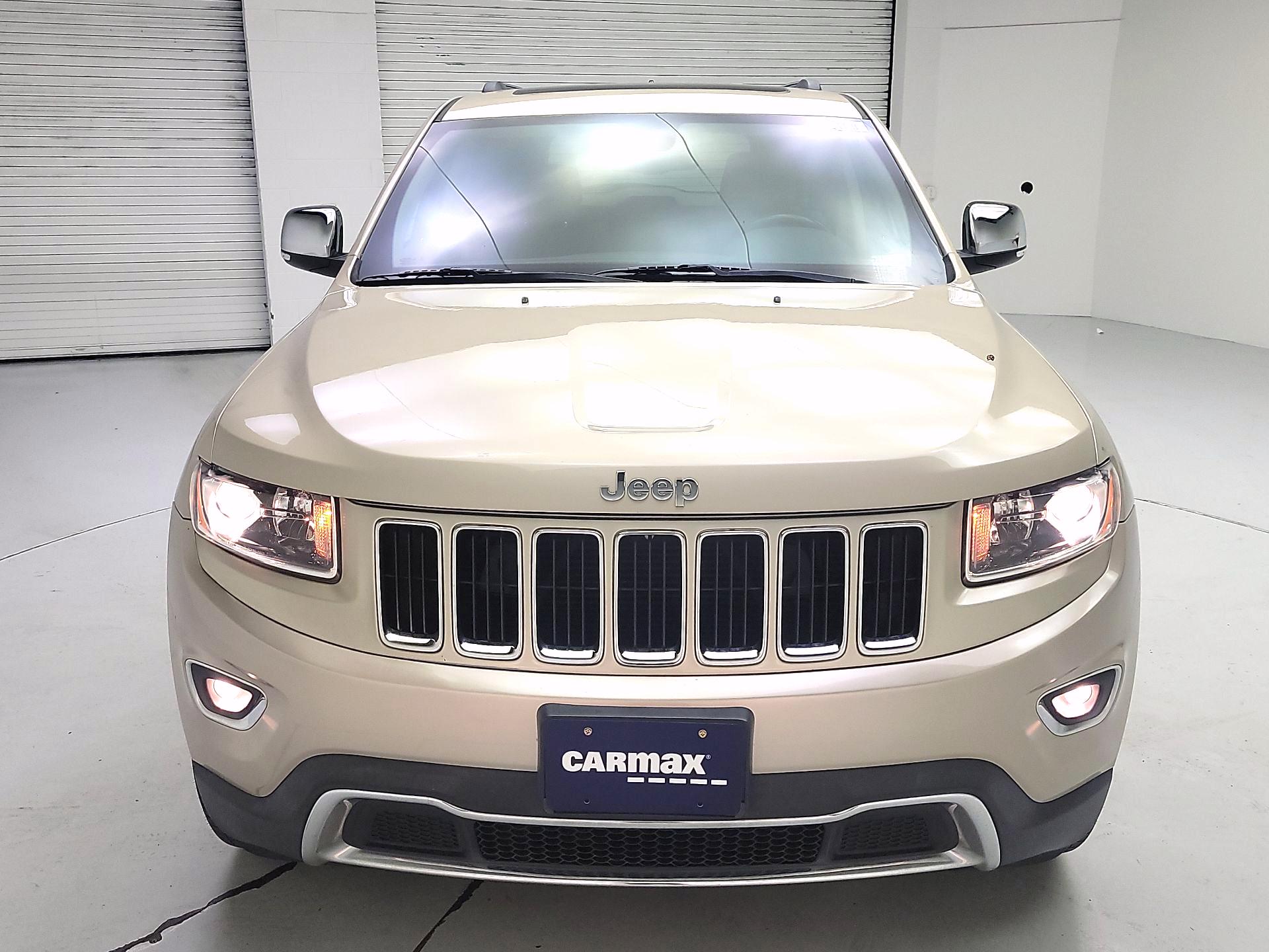 Thumbnail: 2015 Jeep Grand Cherokee - 2