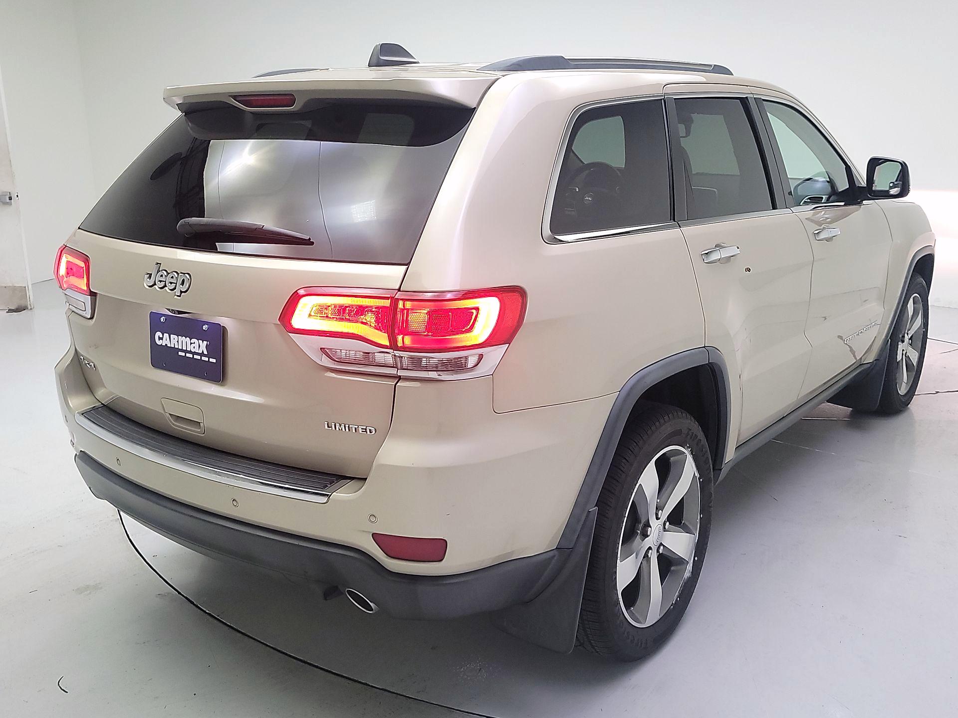 Thumbnail: 2015 Jeep Grand Cherokee - 5