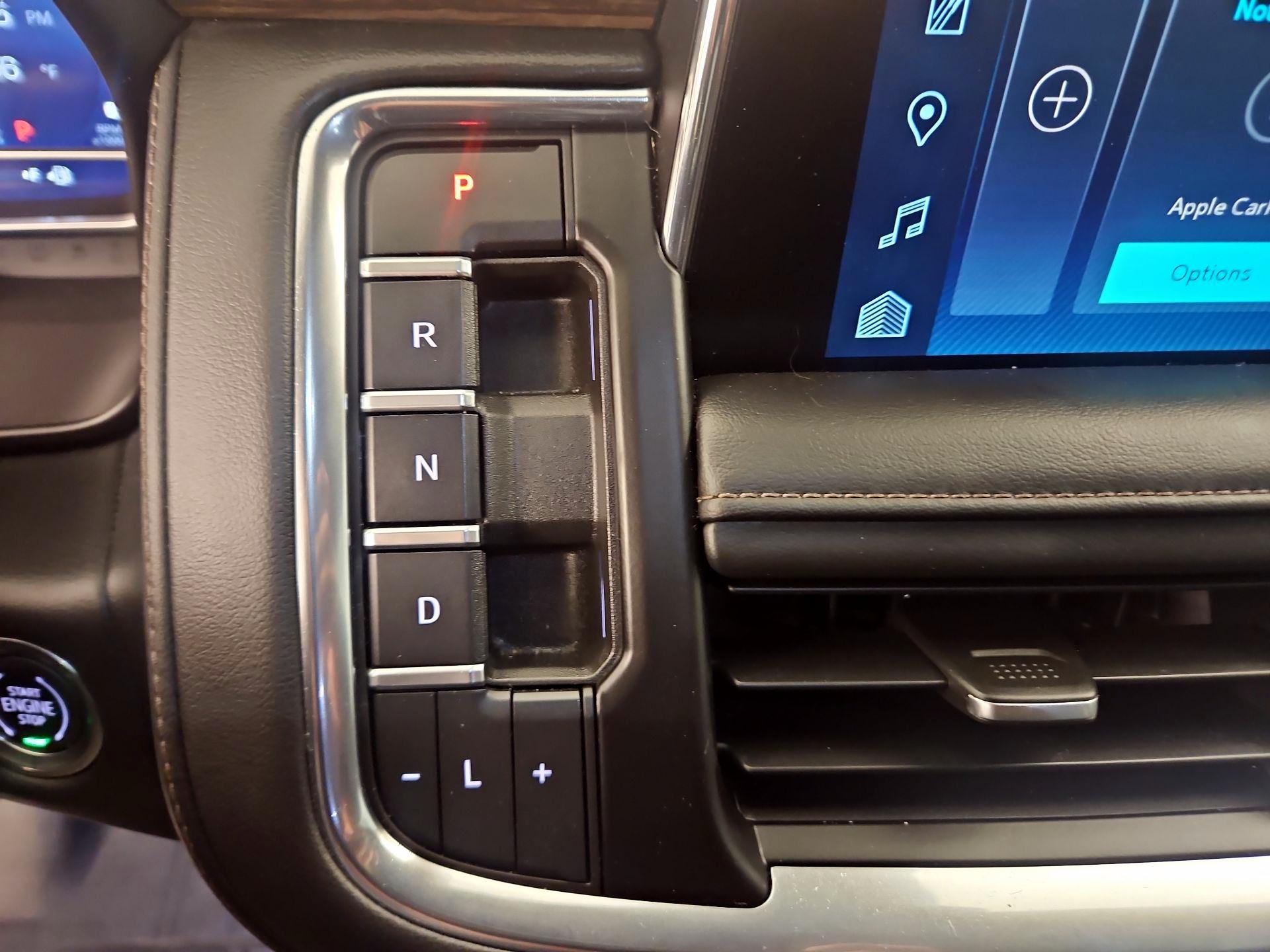Thumbnail: 2023 Chevrolet Tahoe - 18