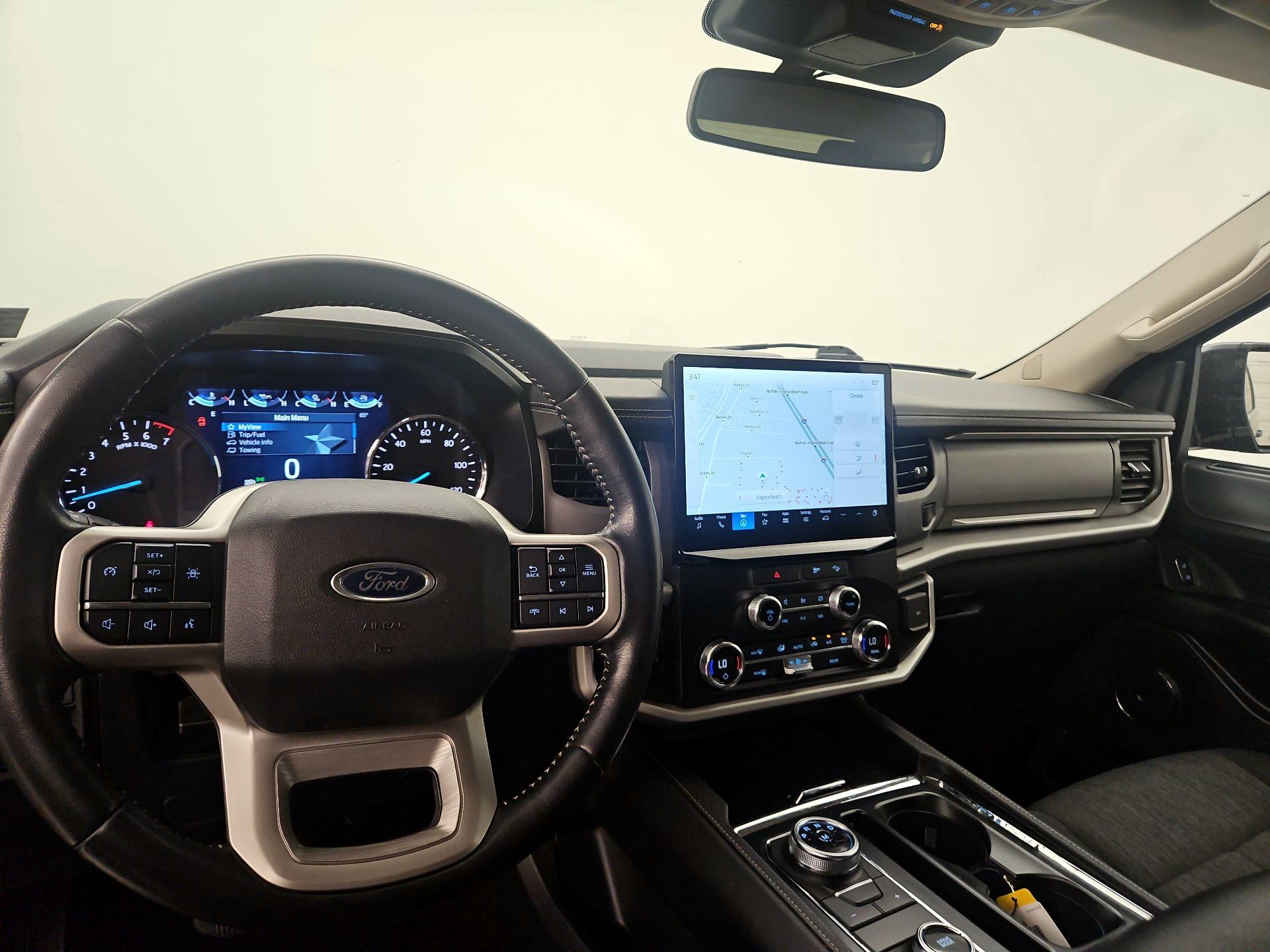 Thumbnail: 2022 Ford Expedition - 9