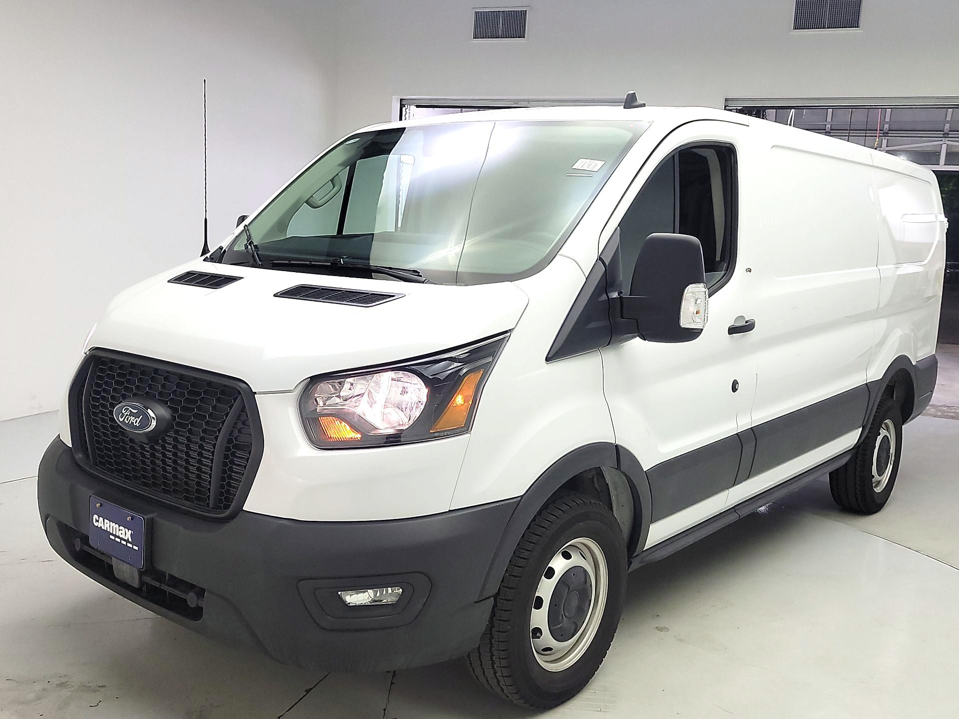 Thumbnail: 2025 Ford Transit Series - 3