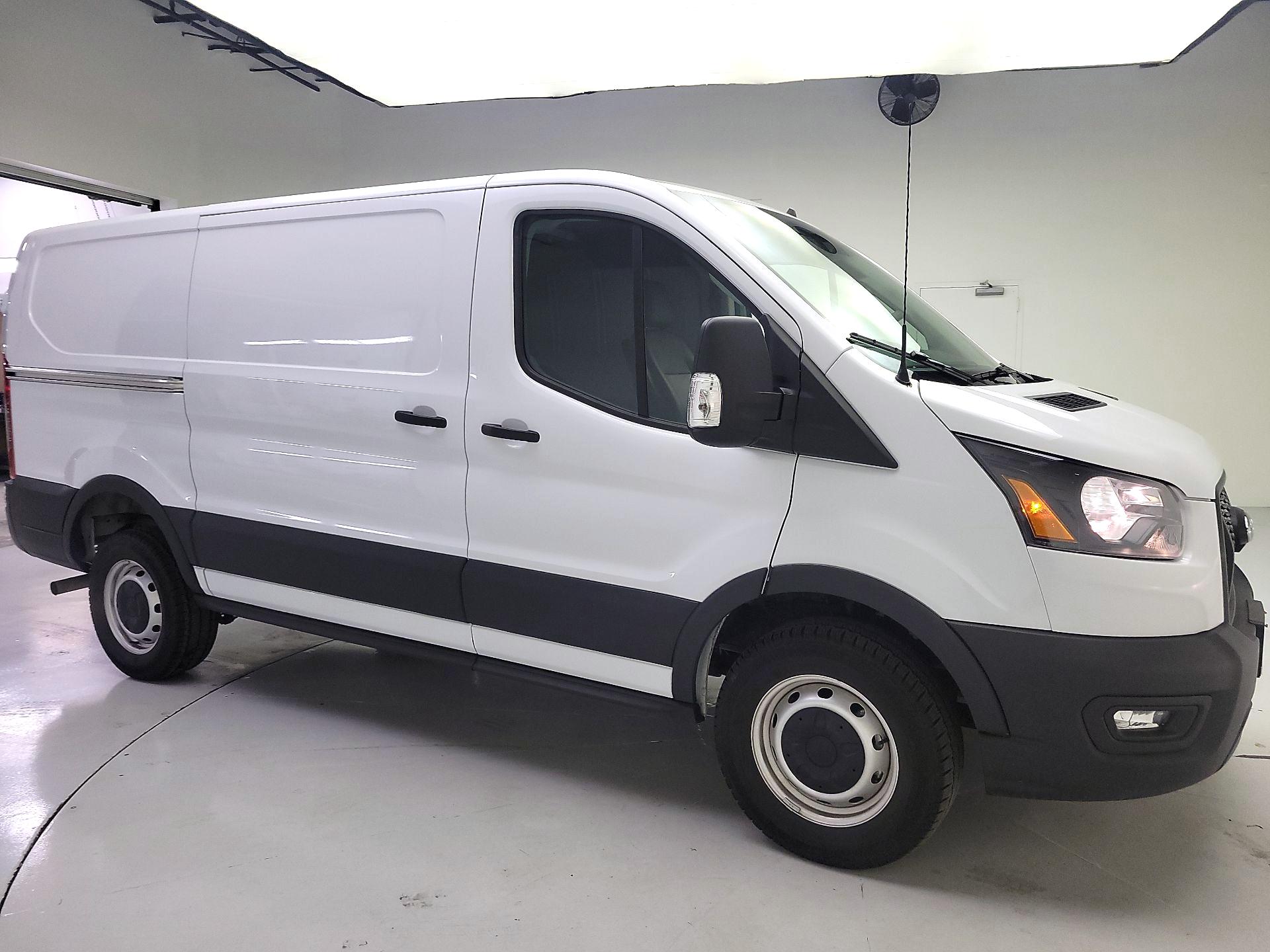Thumbnail: 2025 Ford Transit Series - 4