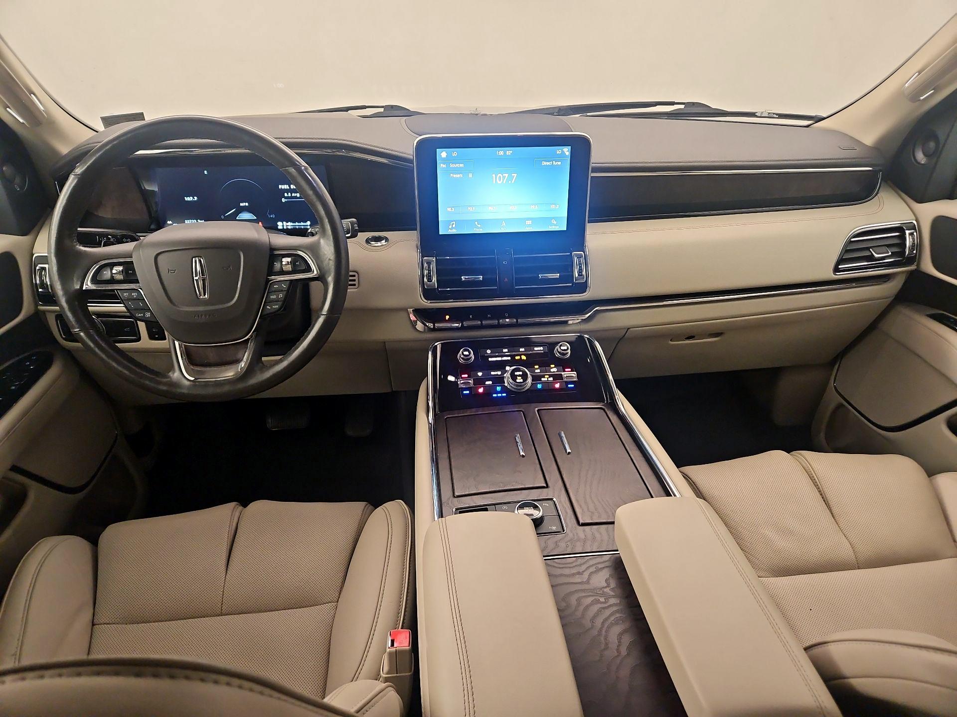 Thumbnail: 2019 Lincoln Navigator - 9