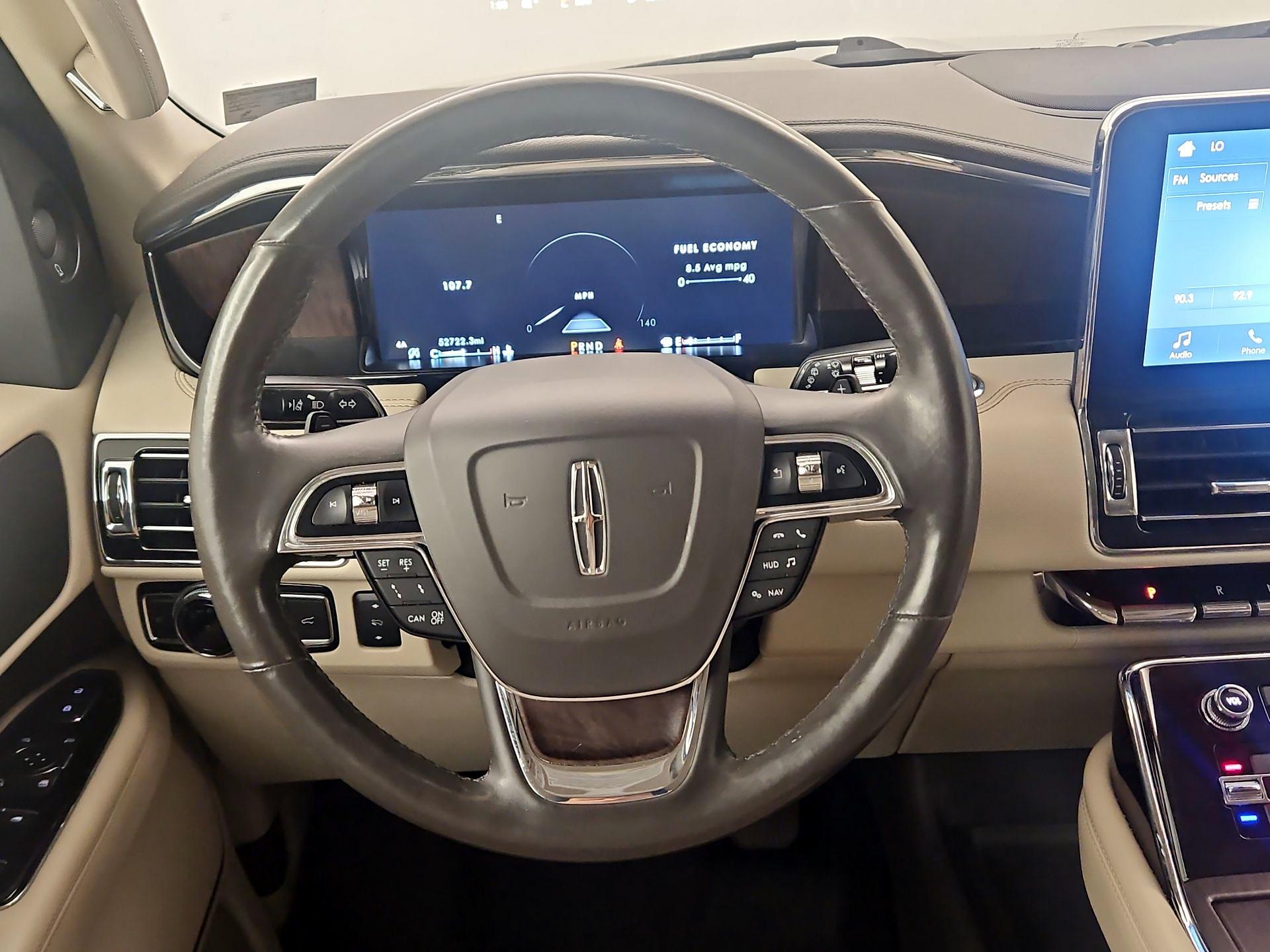 Thumbnail: 2019 Lincoln Navigator - 10