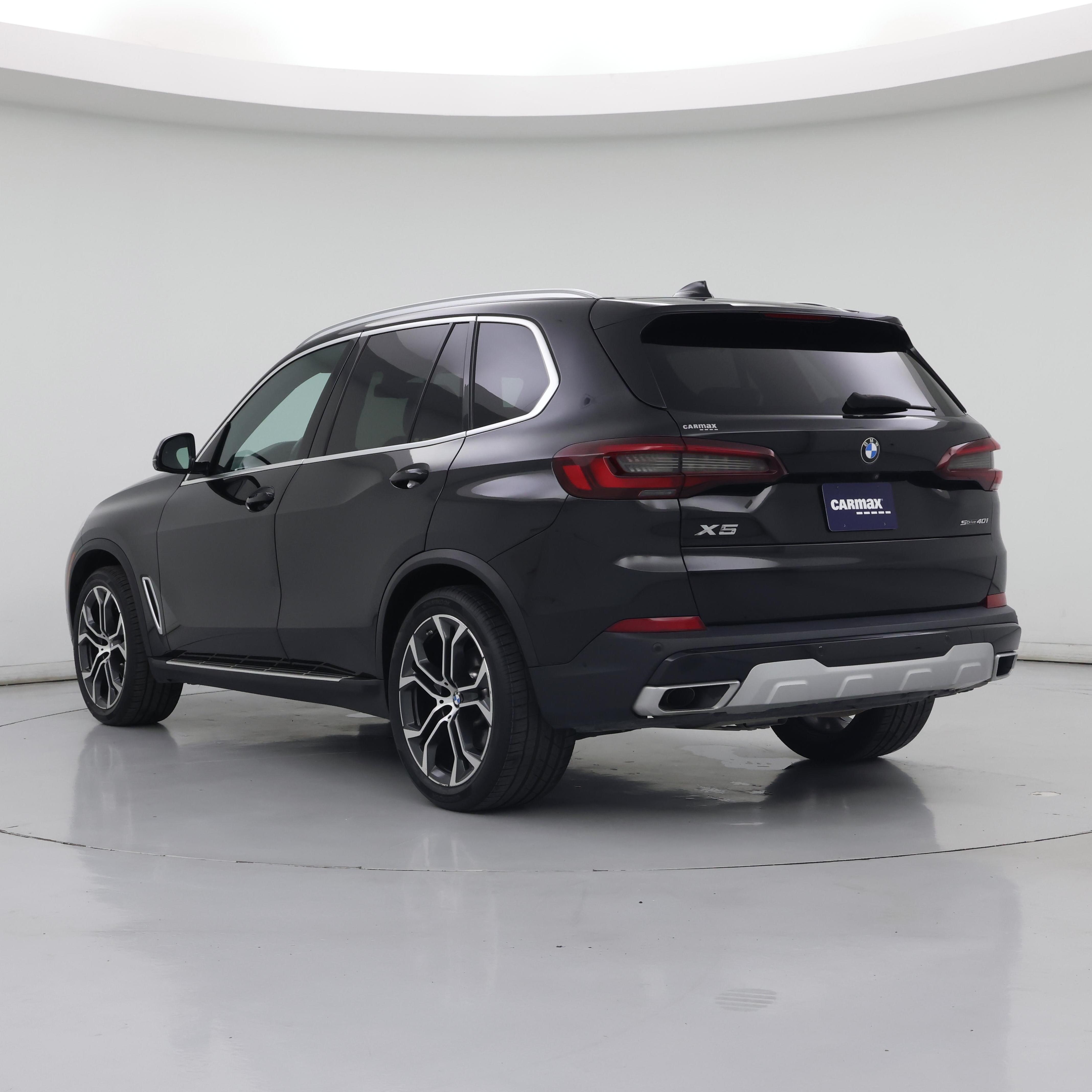 Thumbnail: 2022 BMW X5 - 2