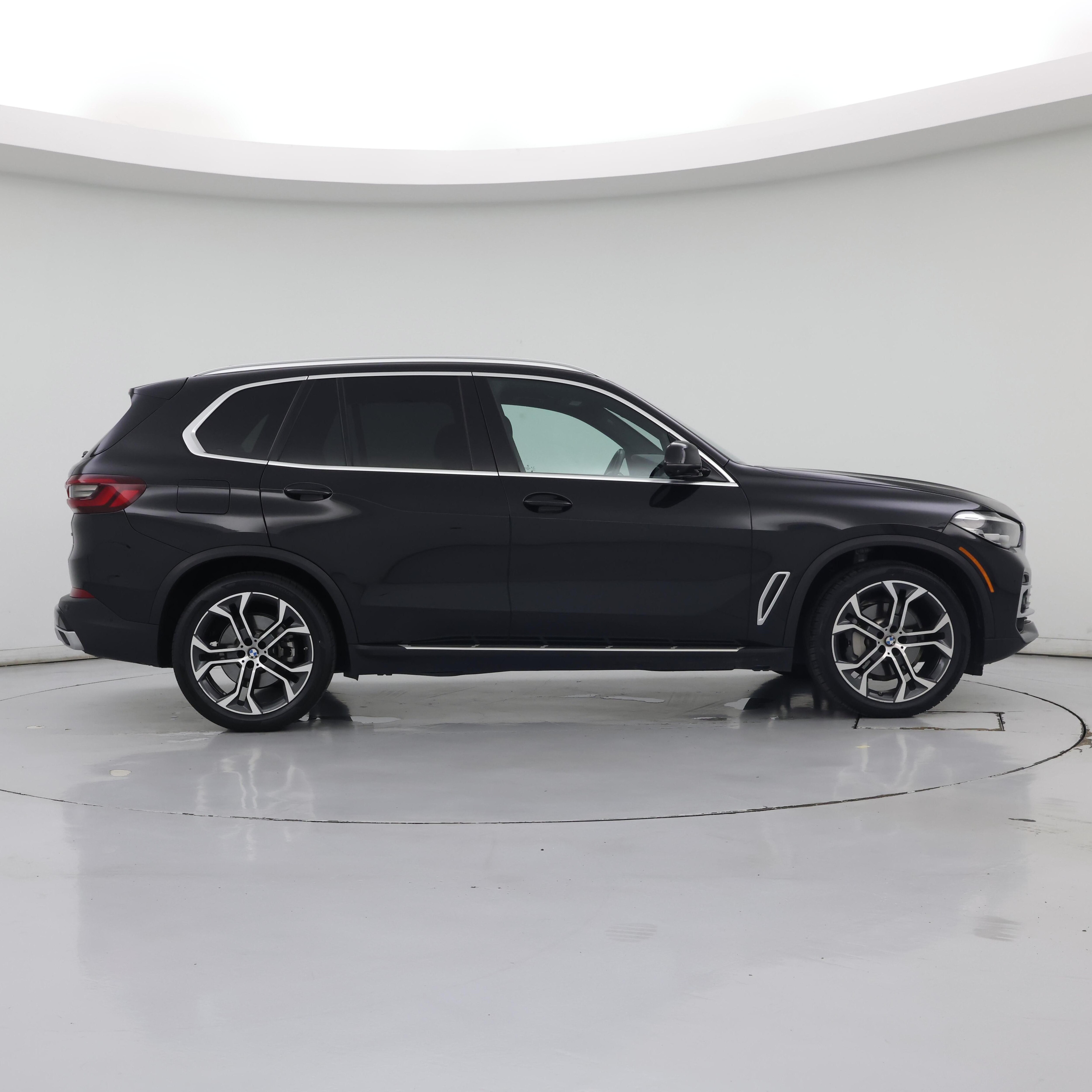 Thumbnail: 2022 BMW X5 - 7