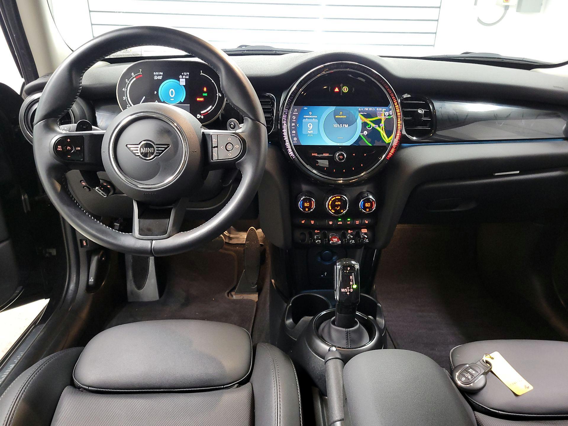 Thumbnail: 2024 MINI Cooper Hardtop - 9