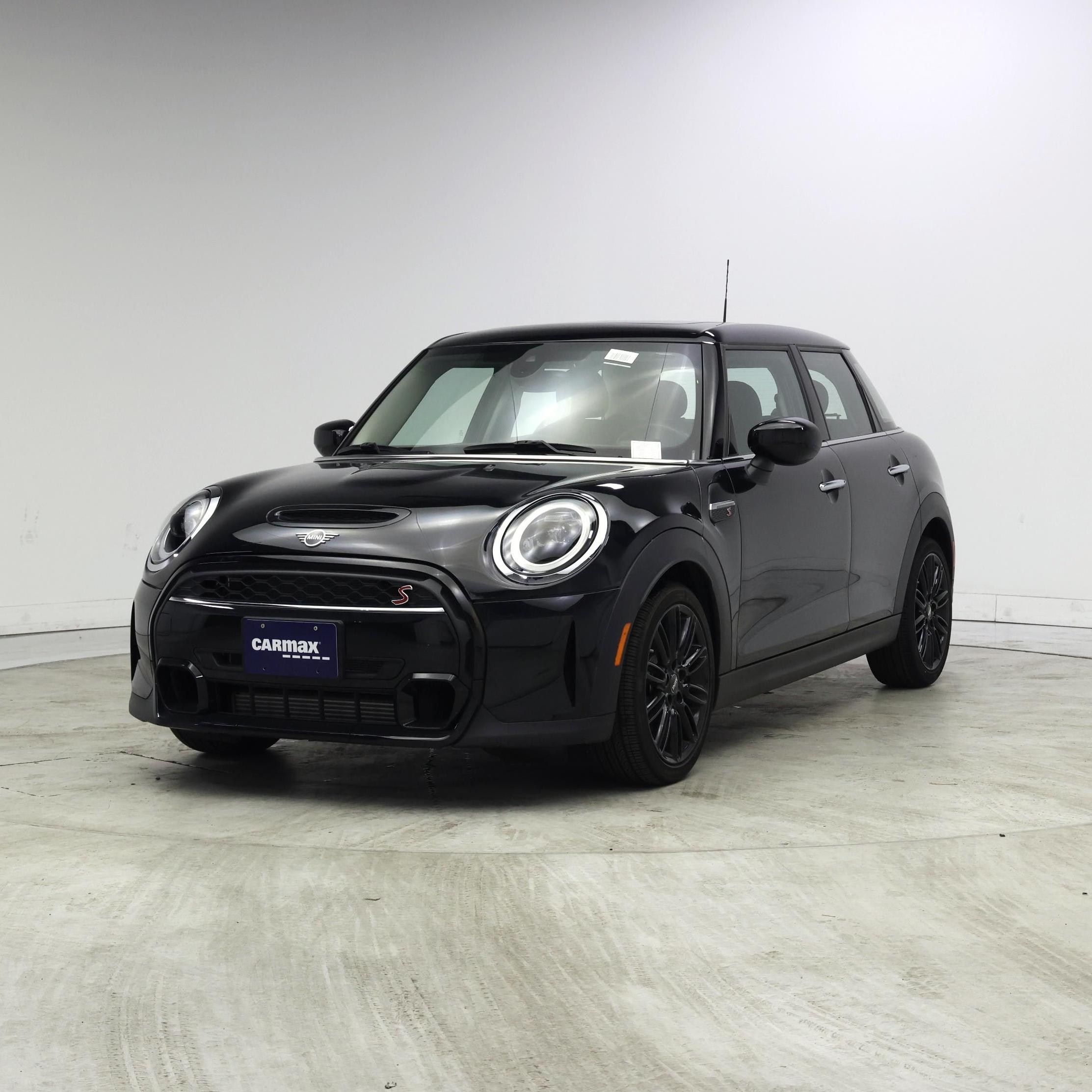 Thumbnail: 2024 MINI Cooper Hardtop - 4