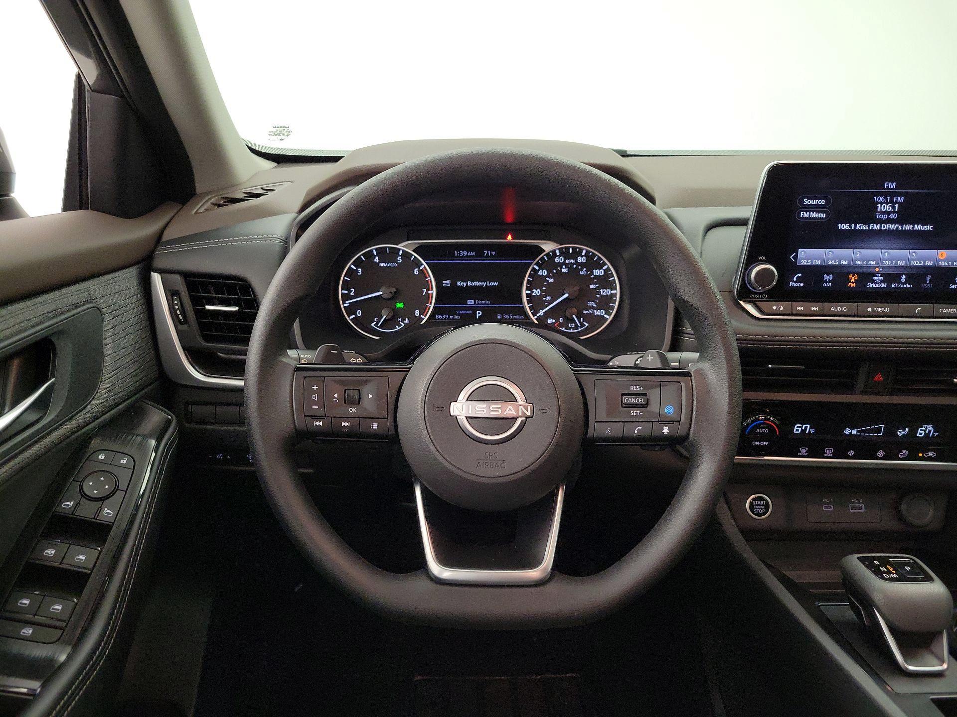 Thumbnail: 2023 Nissan Rogue - 10