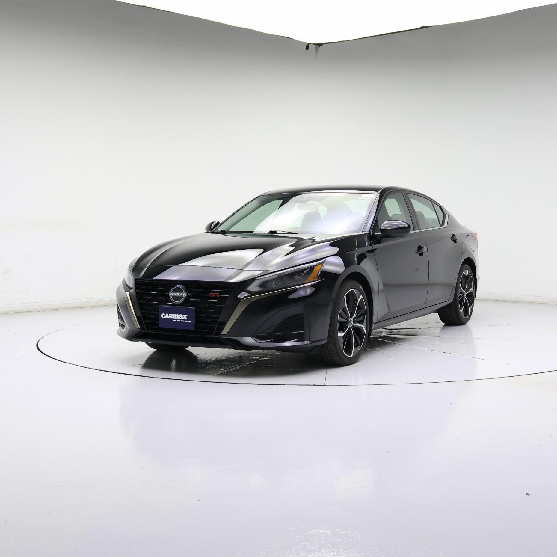 Thumbnail: 2023 Nissan Altima - 4