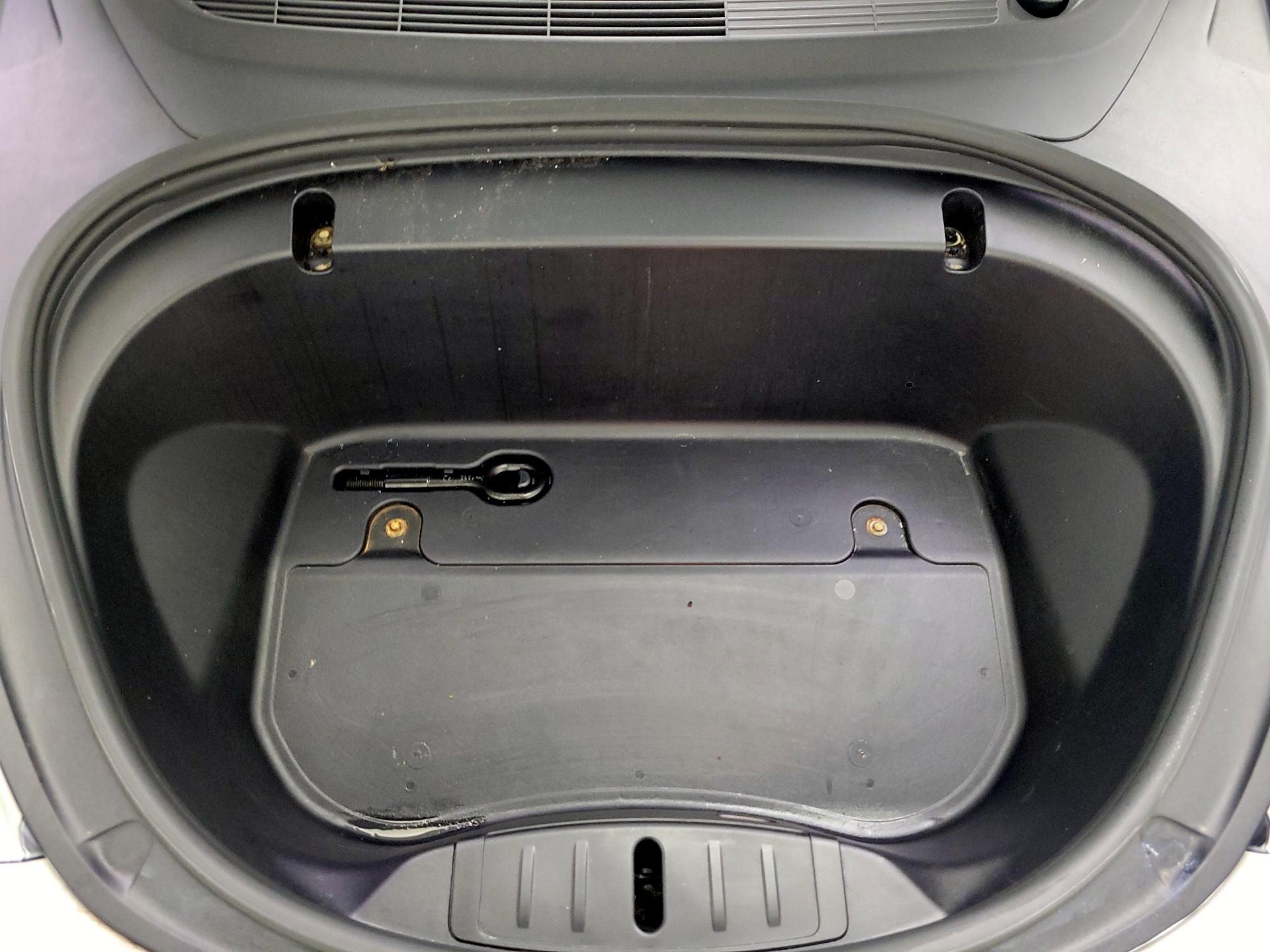 Thumbnail: 2020 Tesla Model 3 - 20
