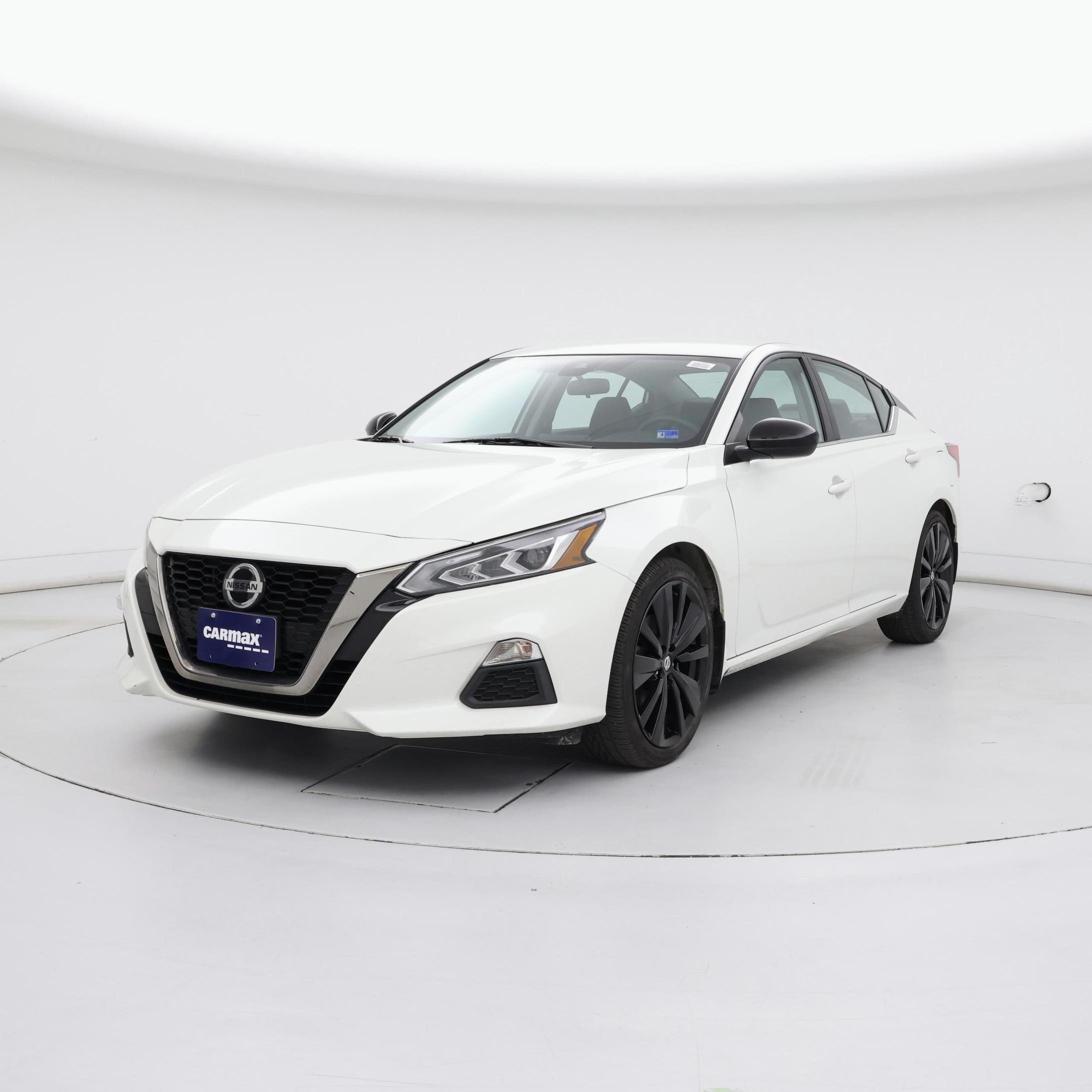 Thumbnail: 2021 Nissan Altima - 4