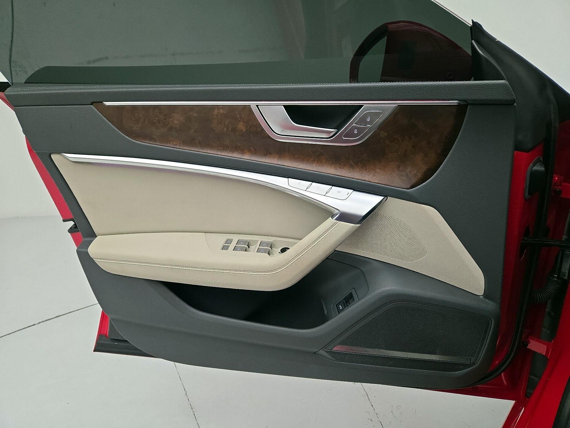 Thumbnail: 2020 Audi A7 - 12