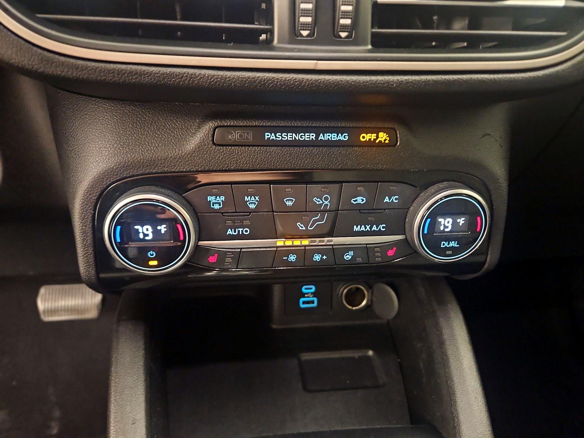 Thumbnail: 2021 Ford Escape - 16
