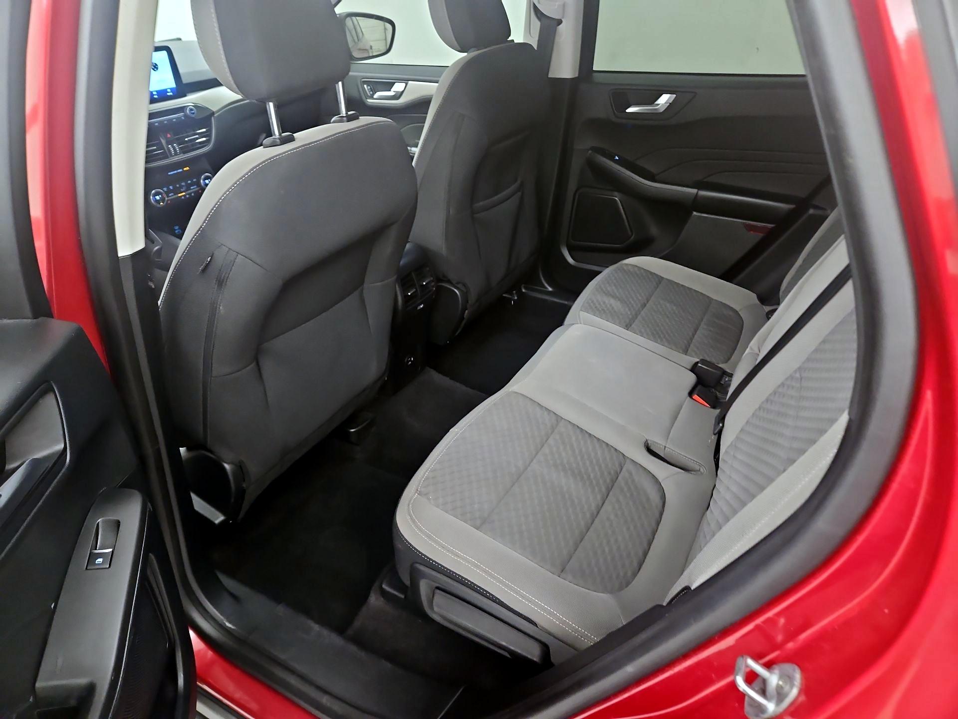Thumbnail: 2021 Ford Escape - 19