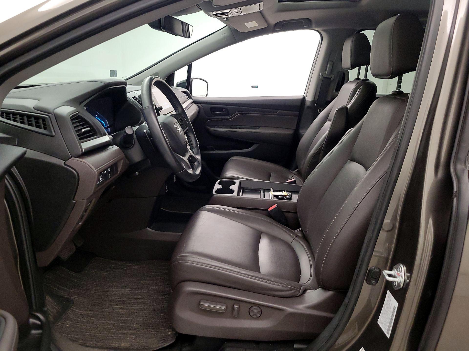 Thumbnail: 2023 Honda Odyssey - 11