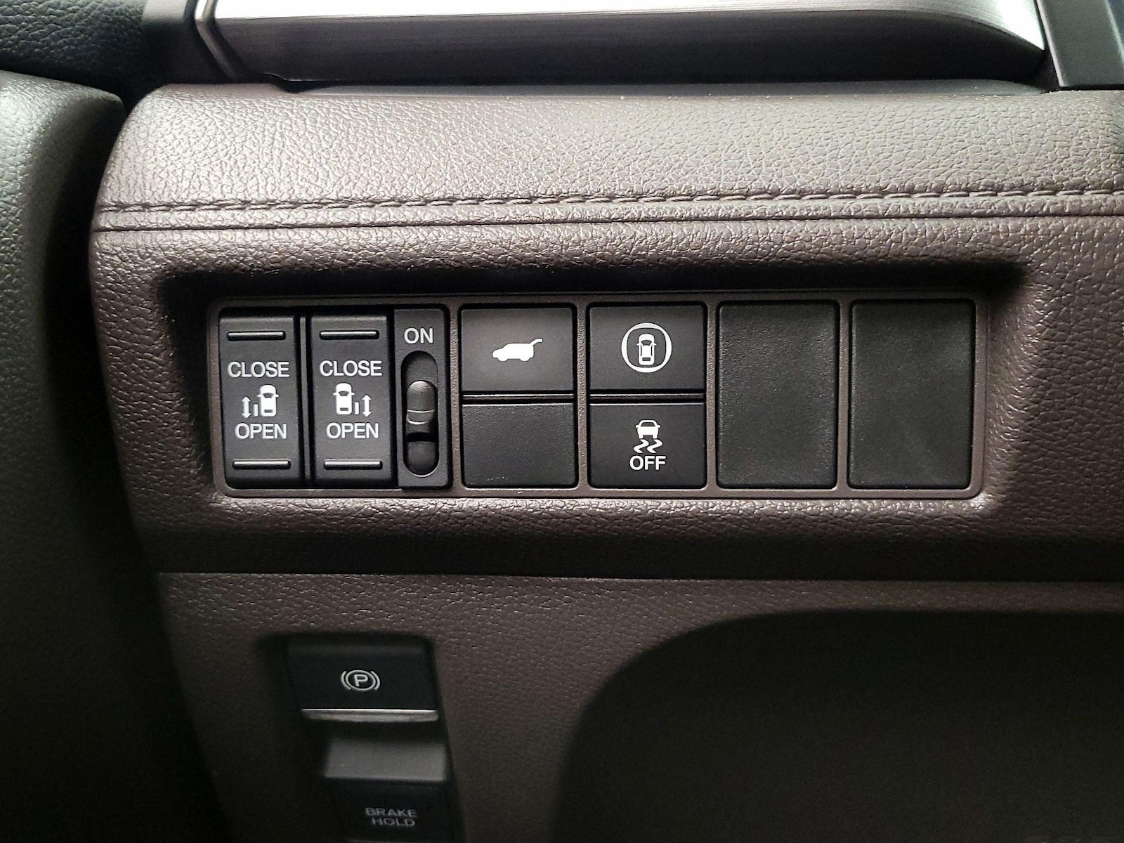 2023 Honda Odyssey EX-L - Photo 14