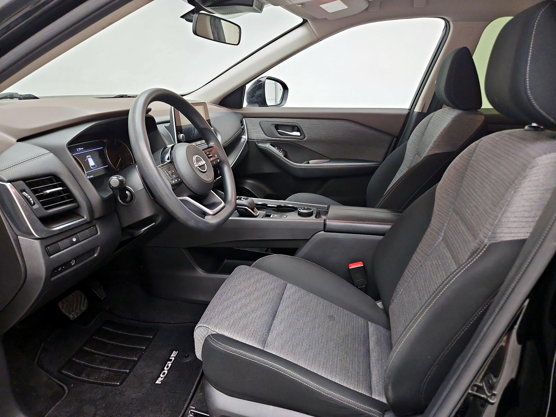 Thumbnail: 2023 Nissan Rogue - 11