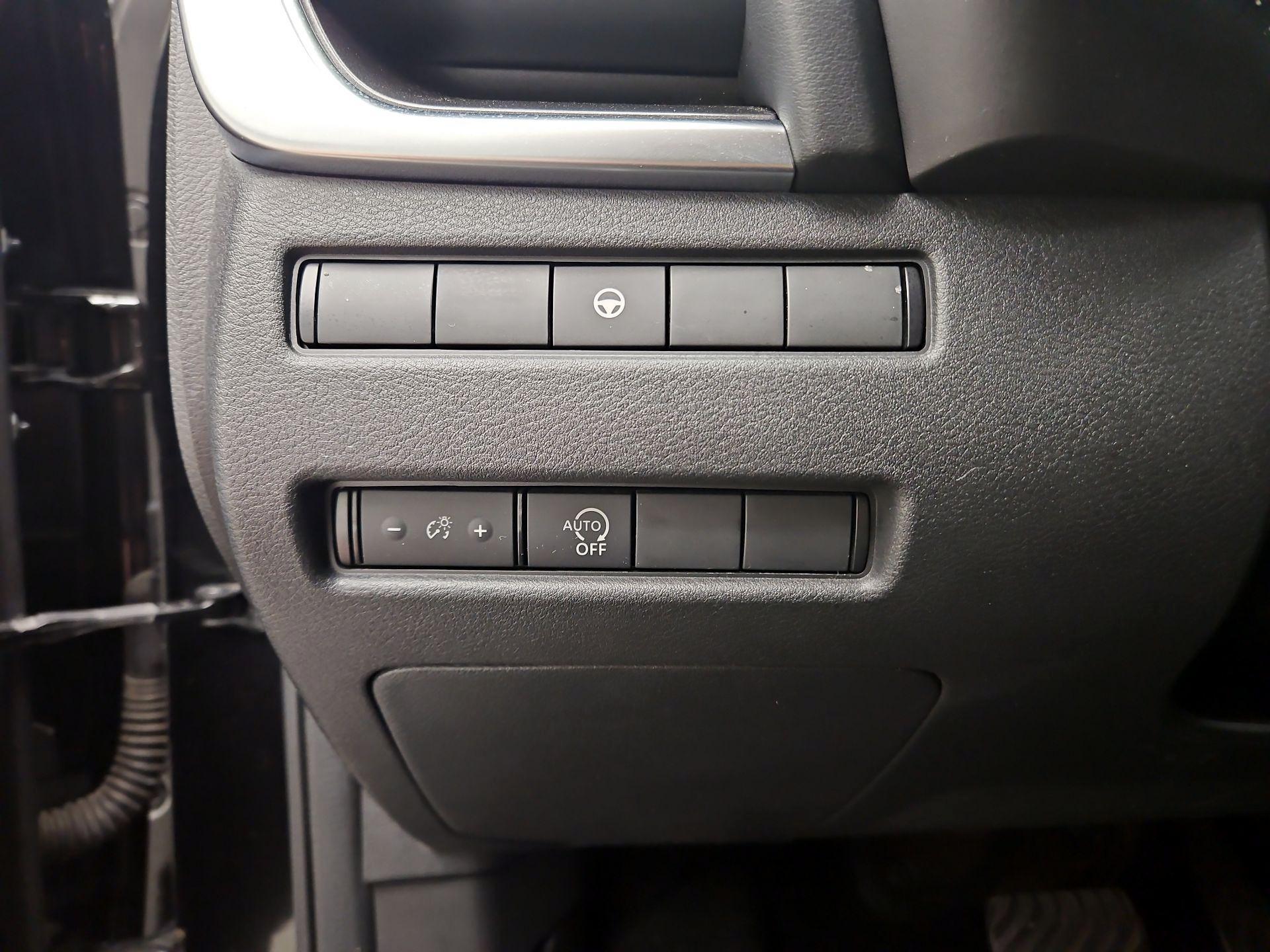 Thumbnail: 2023 Nissan Rogue - 13