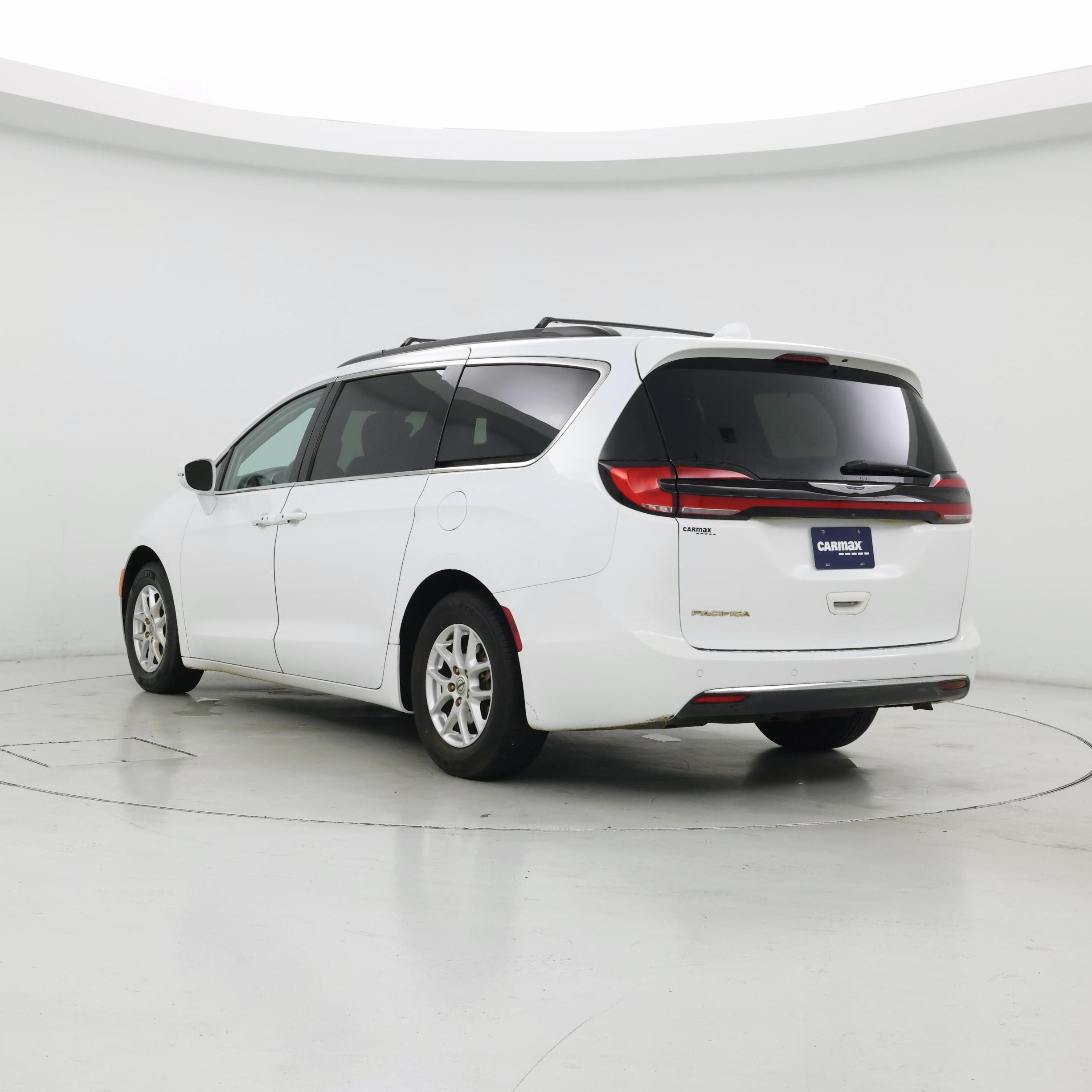 Thumbnail: 2022 Chrysler Pacifica - 2