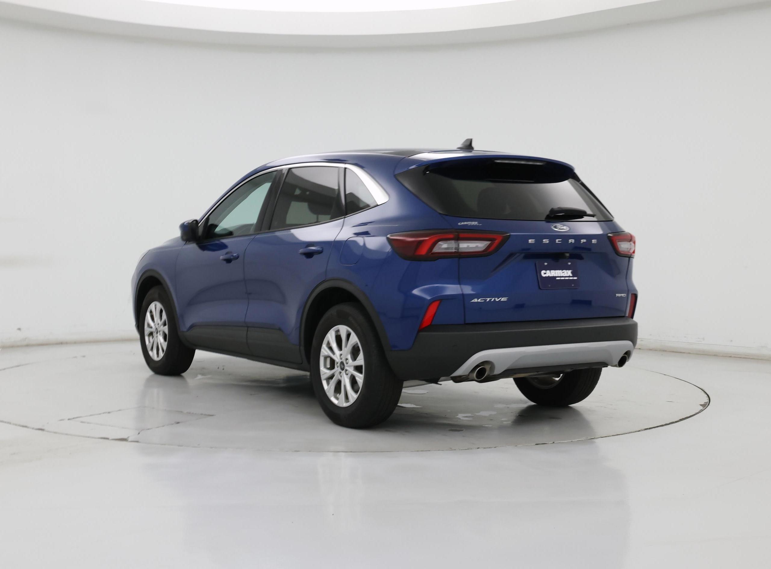 Thumbnail: 2023 Ford Escape - 2