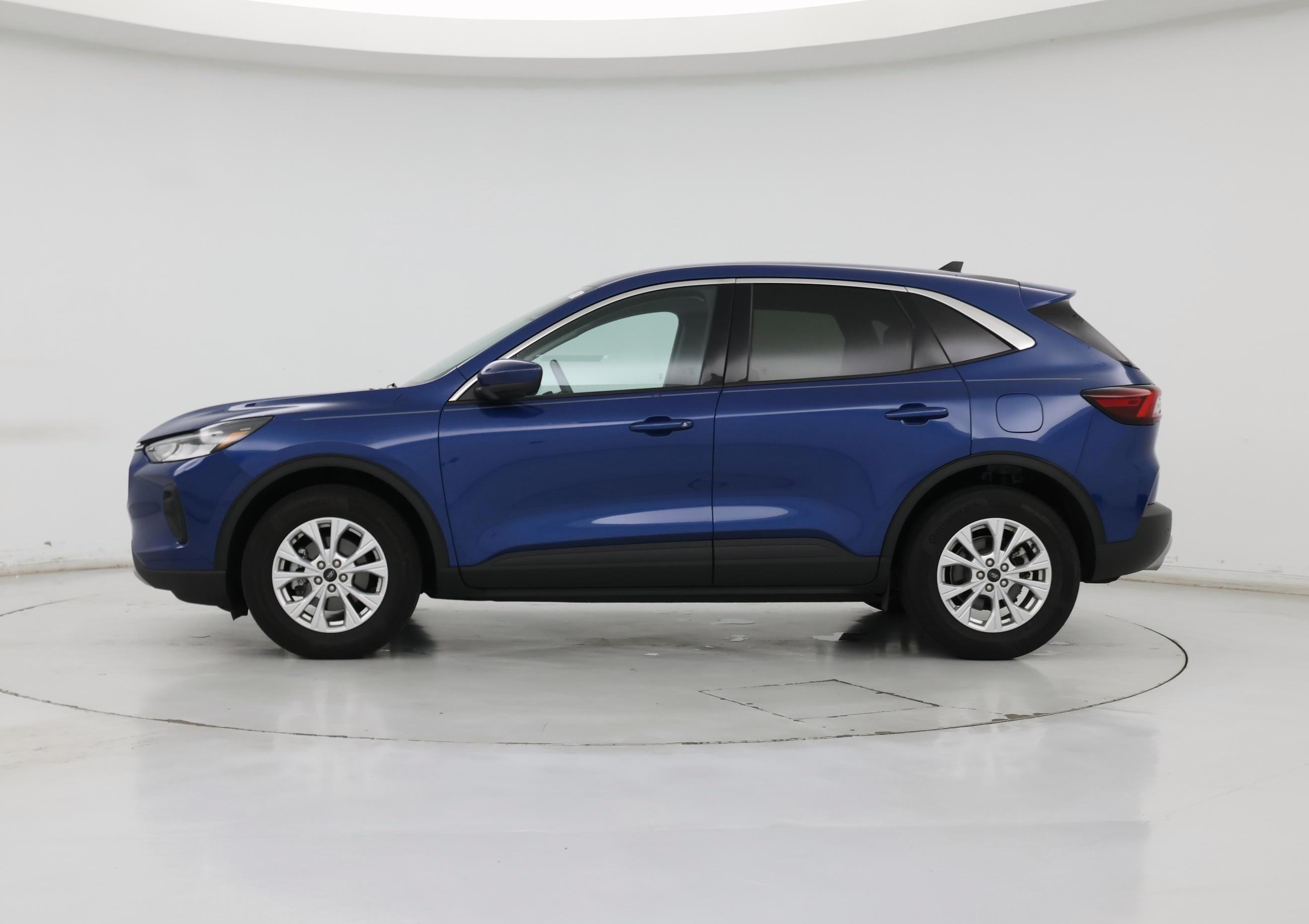 Thumbnail: 2023 Ford Escape - 3