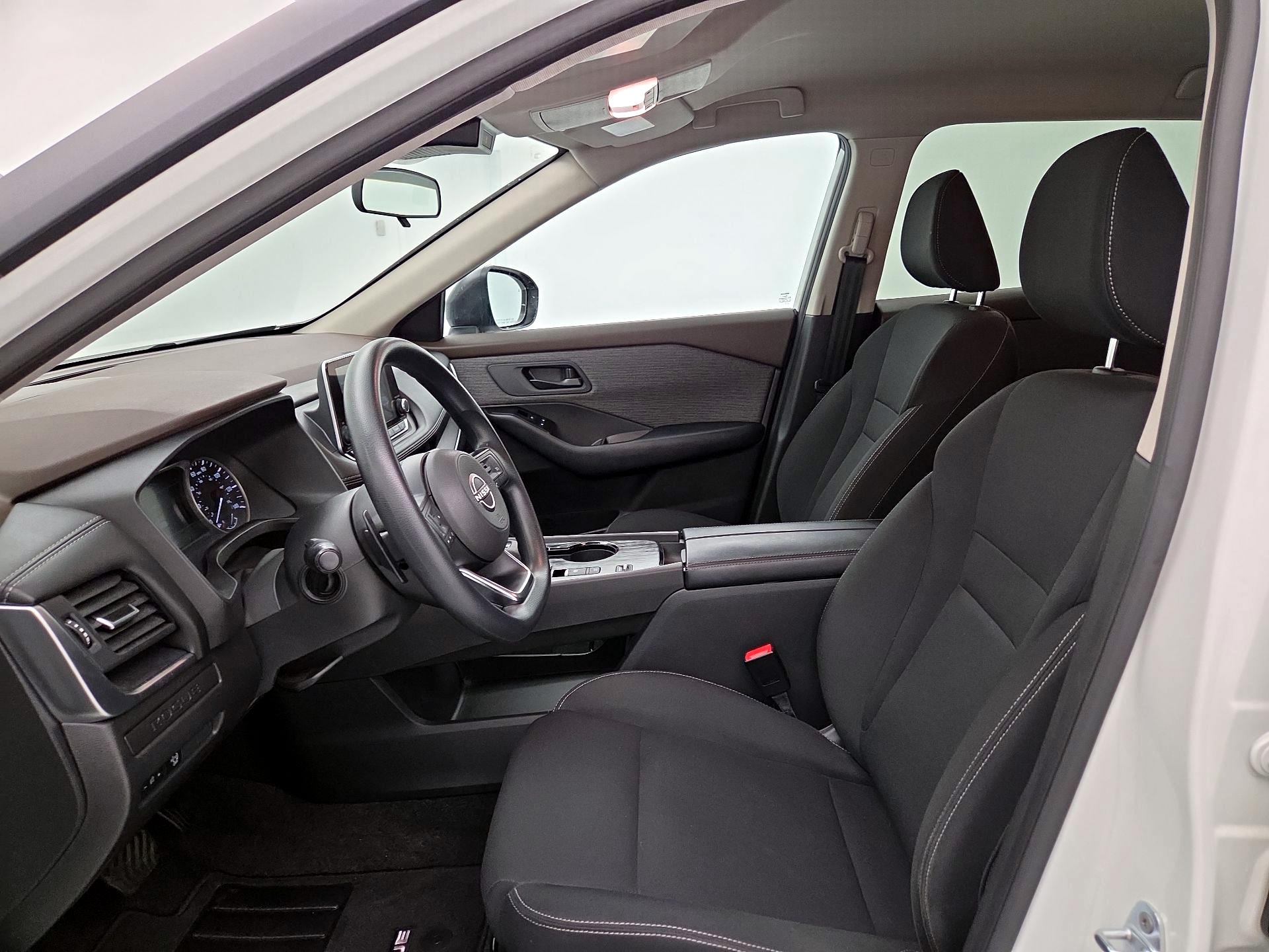 Thumbnail: 2023 Nissan Rogue - 11
