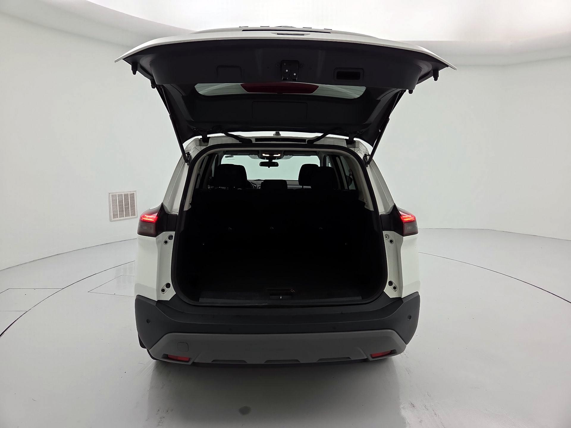 Thumbnail: 2023 Nissan Rogue - 20