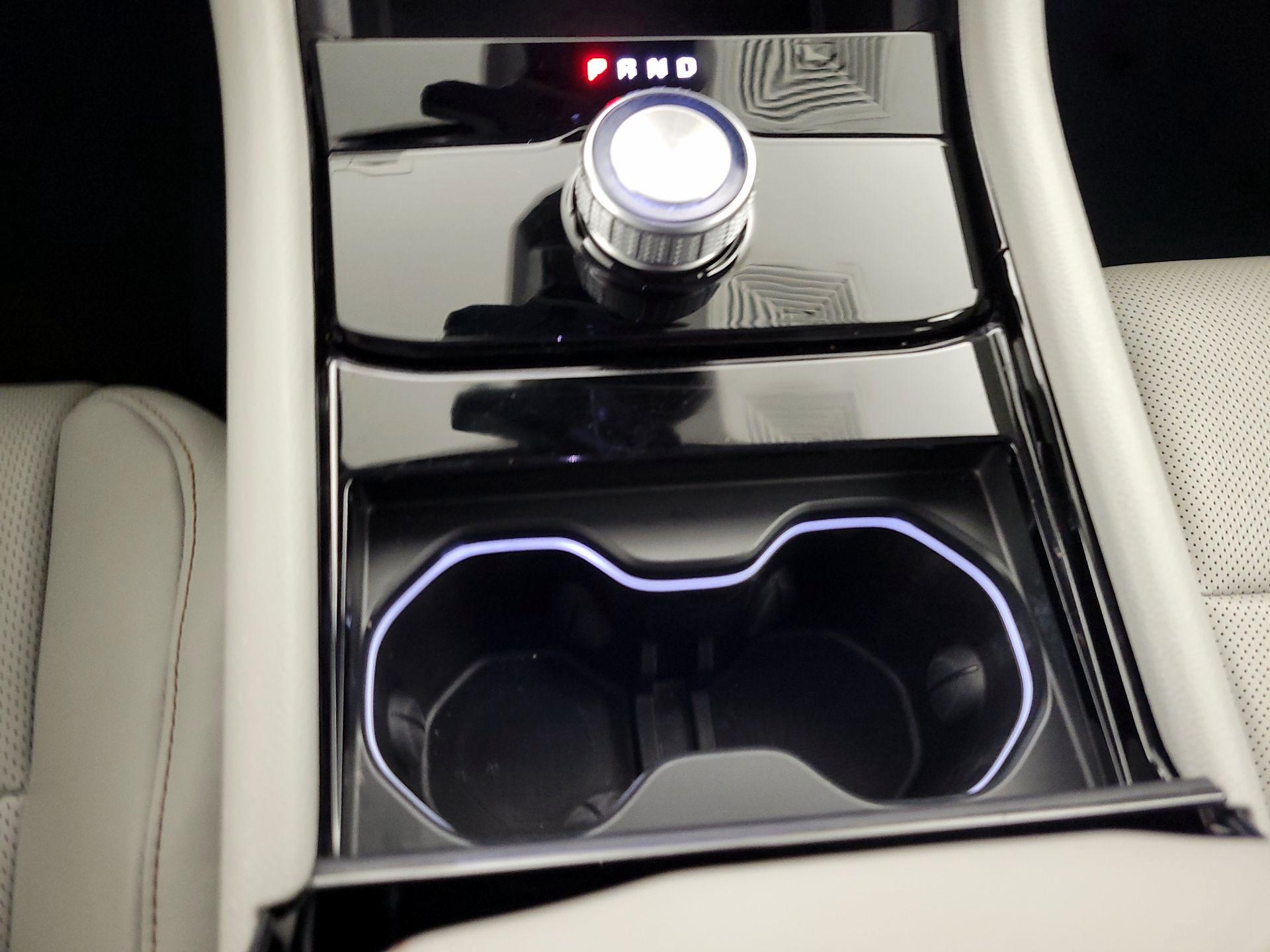 Thumbnail: 2023 Jeep Grand Cherokee - 18