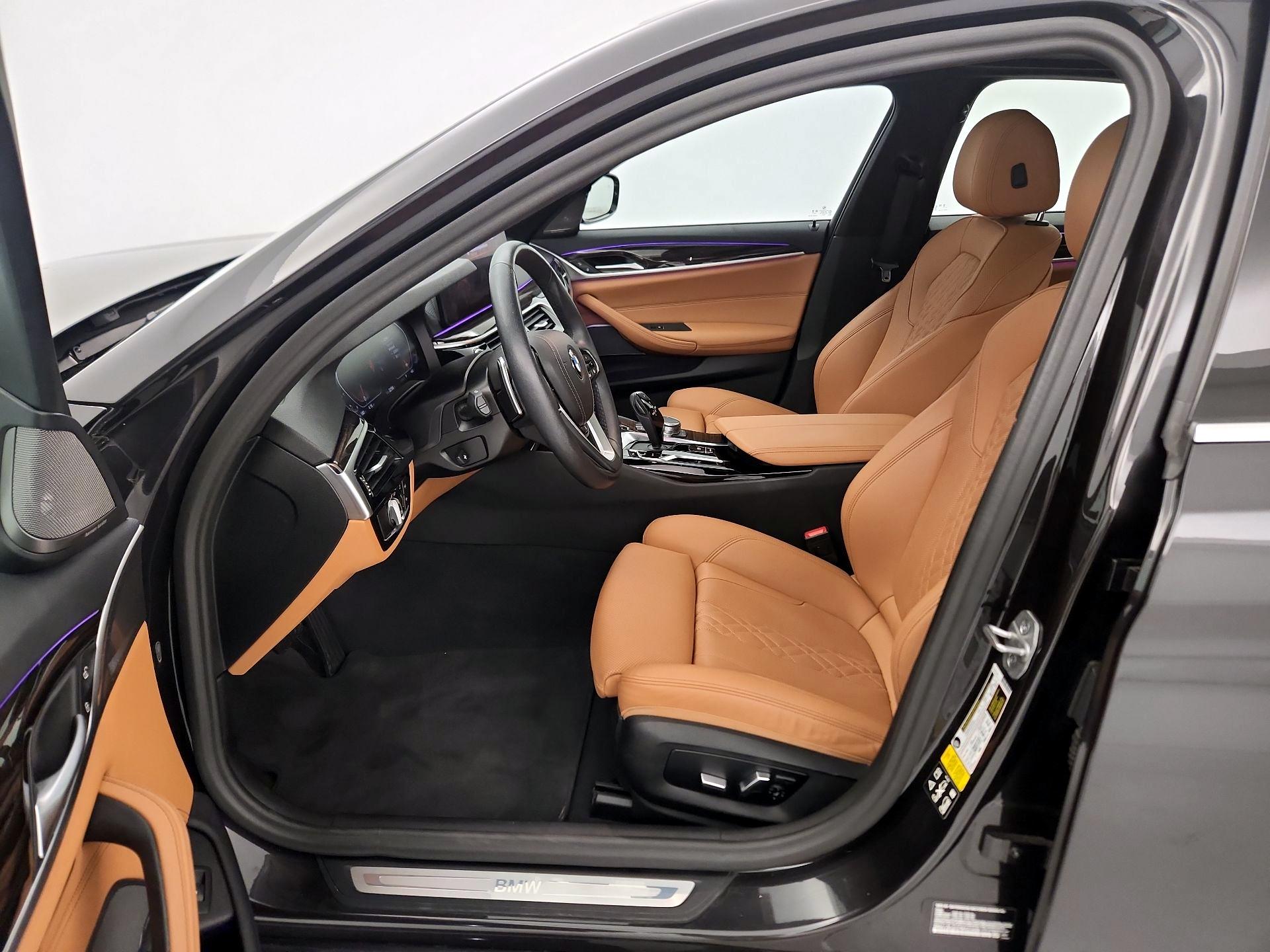 Thumbnail: 2023 BMW 5 Series - 11