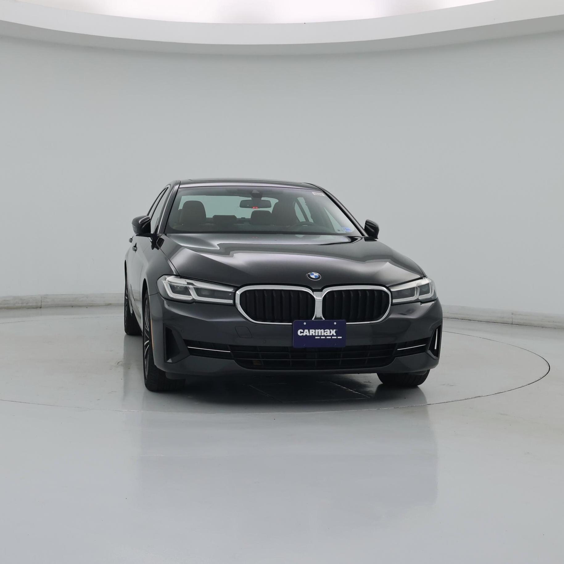 Thumbnail: 2023 BMW 5 Series - 5