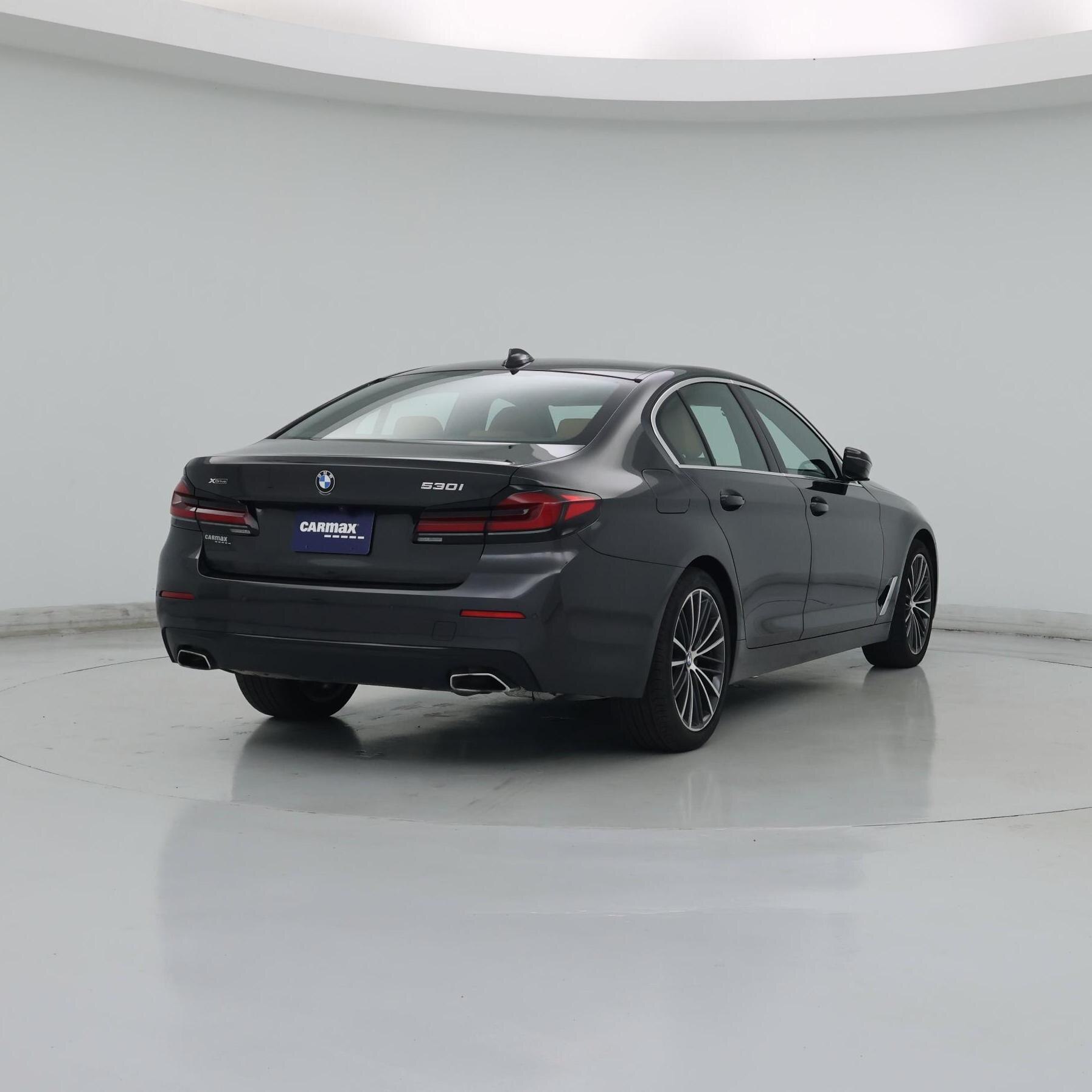 Thumbnail: 2023 BMW 5 Series - 8