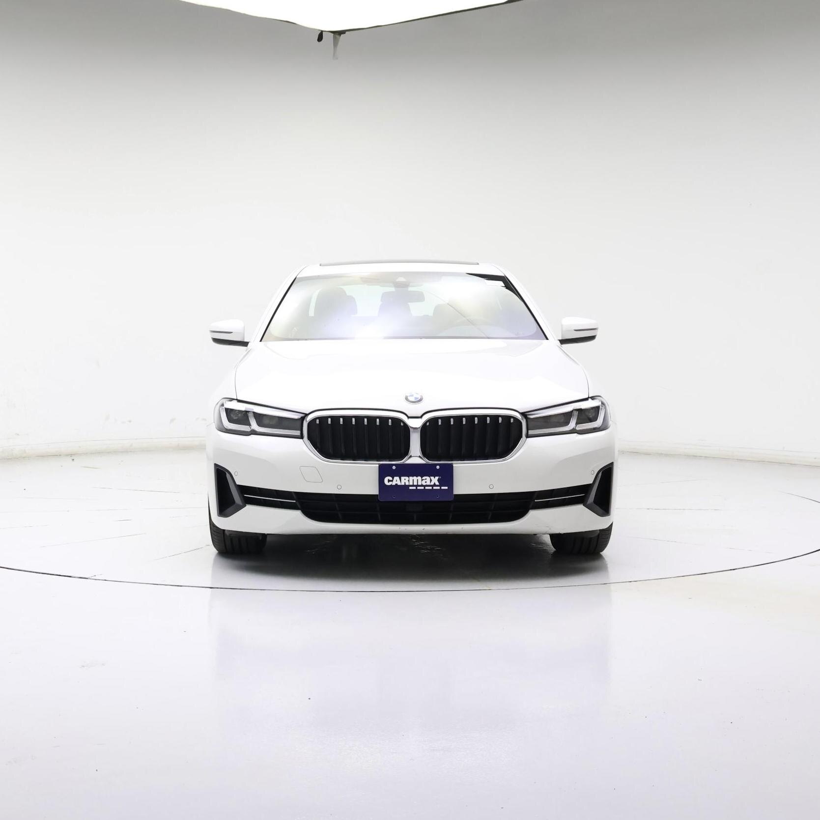 Thumbnail: 2023 BMW 5 Series - 5
