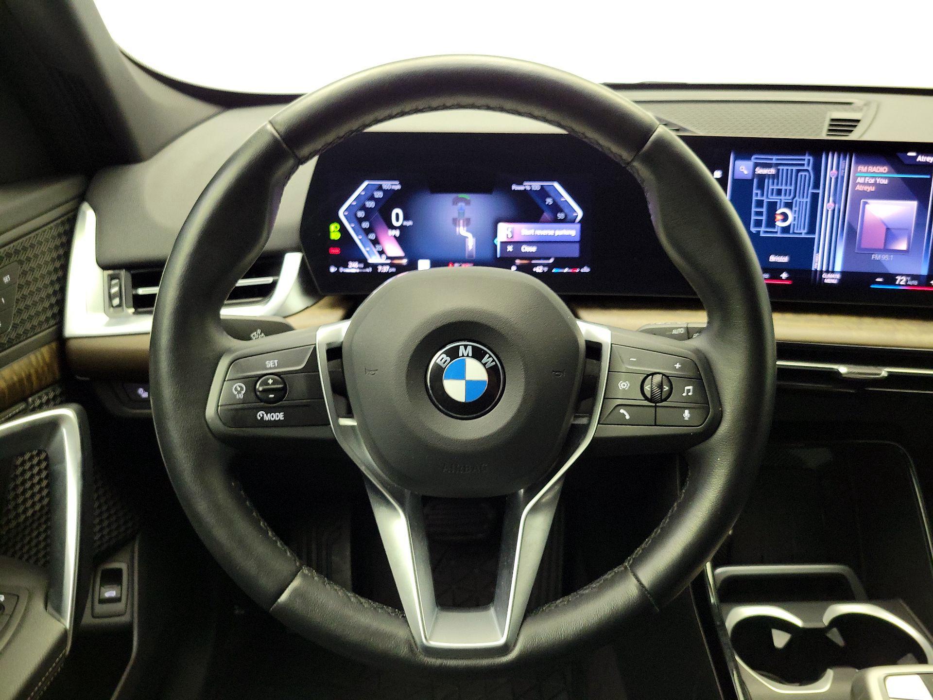 Thumbnail: 2023 BMW X1 - 10
