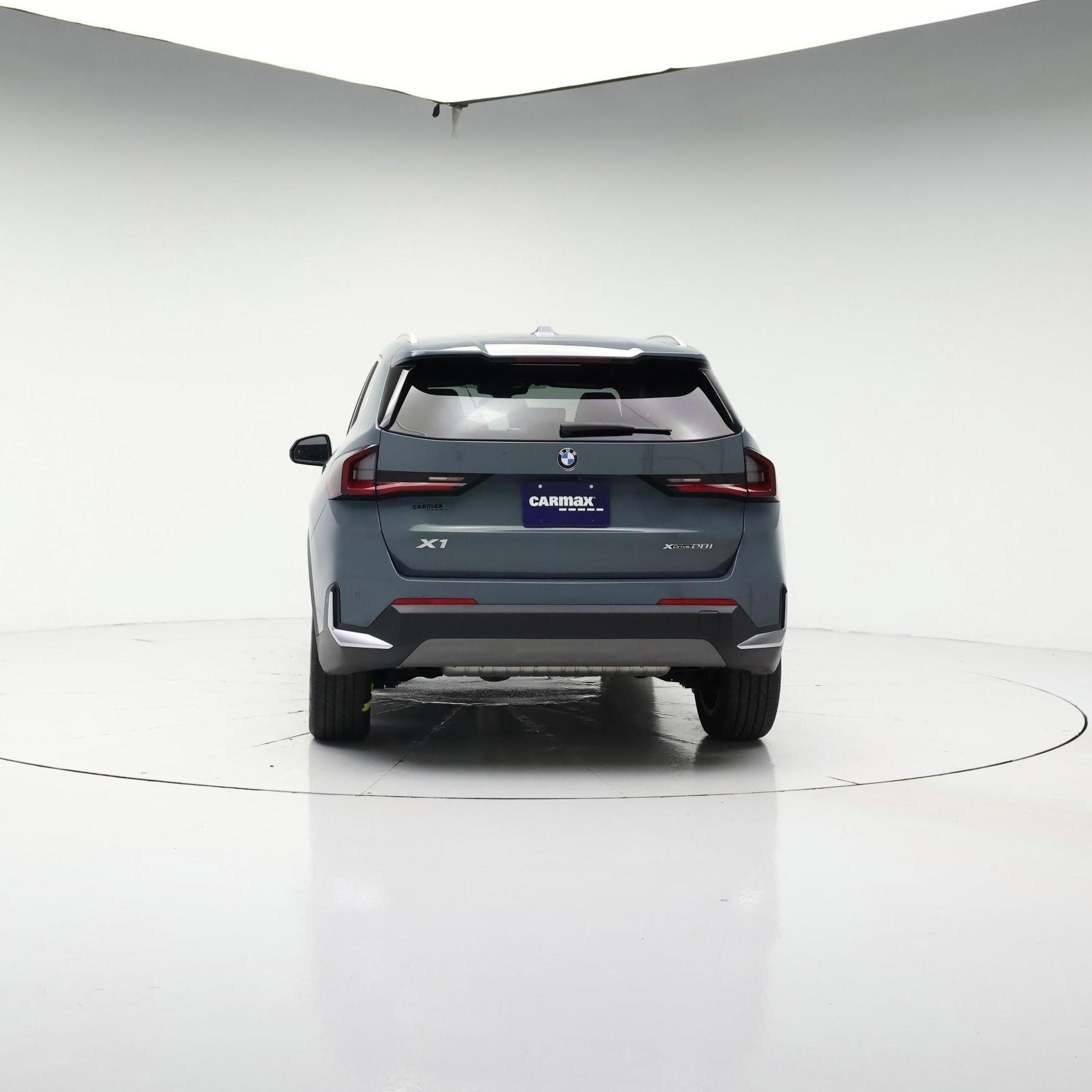 Thumbnail: 2023 BMW X1 - 6