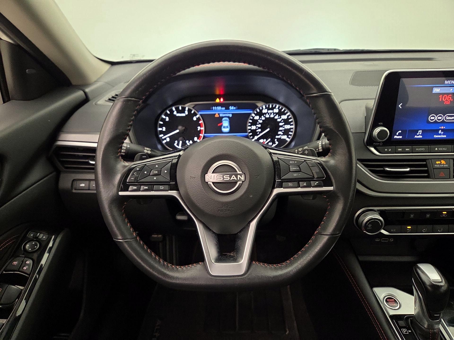 Thumbnail: 2023 Nissan Altima - 10