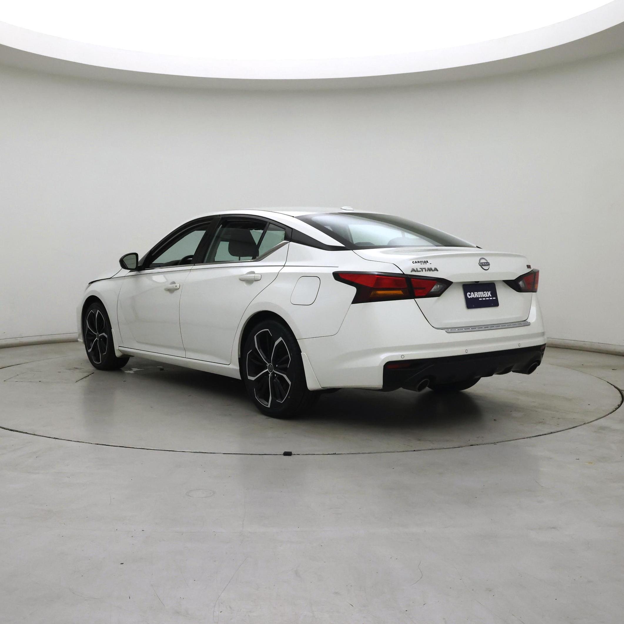 Thumbnail: 2023 Nissan Altima - 2