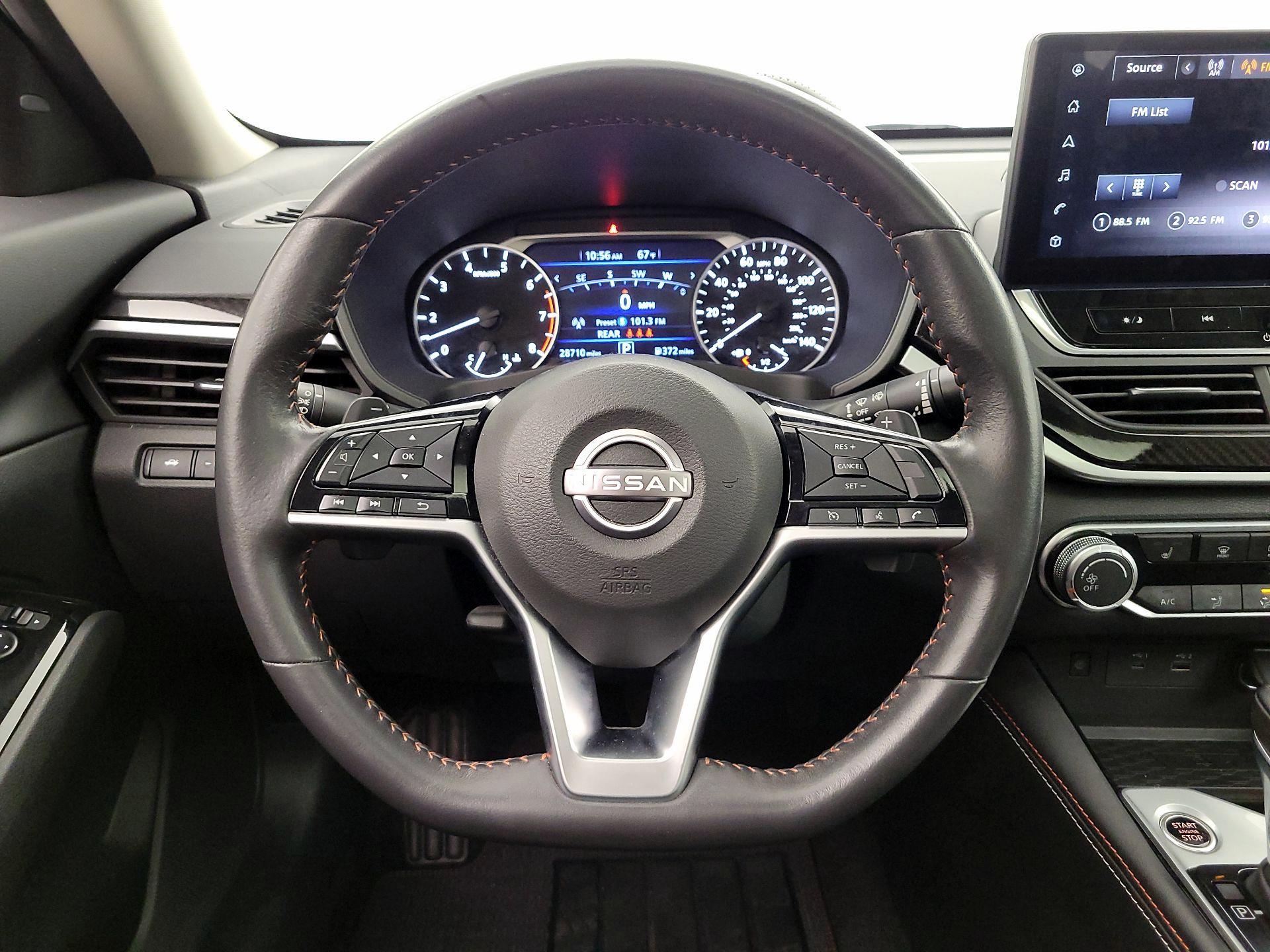 Thumbnail: 2023 Nissan Altima - 10