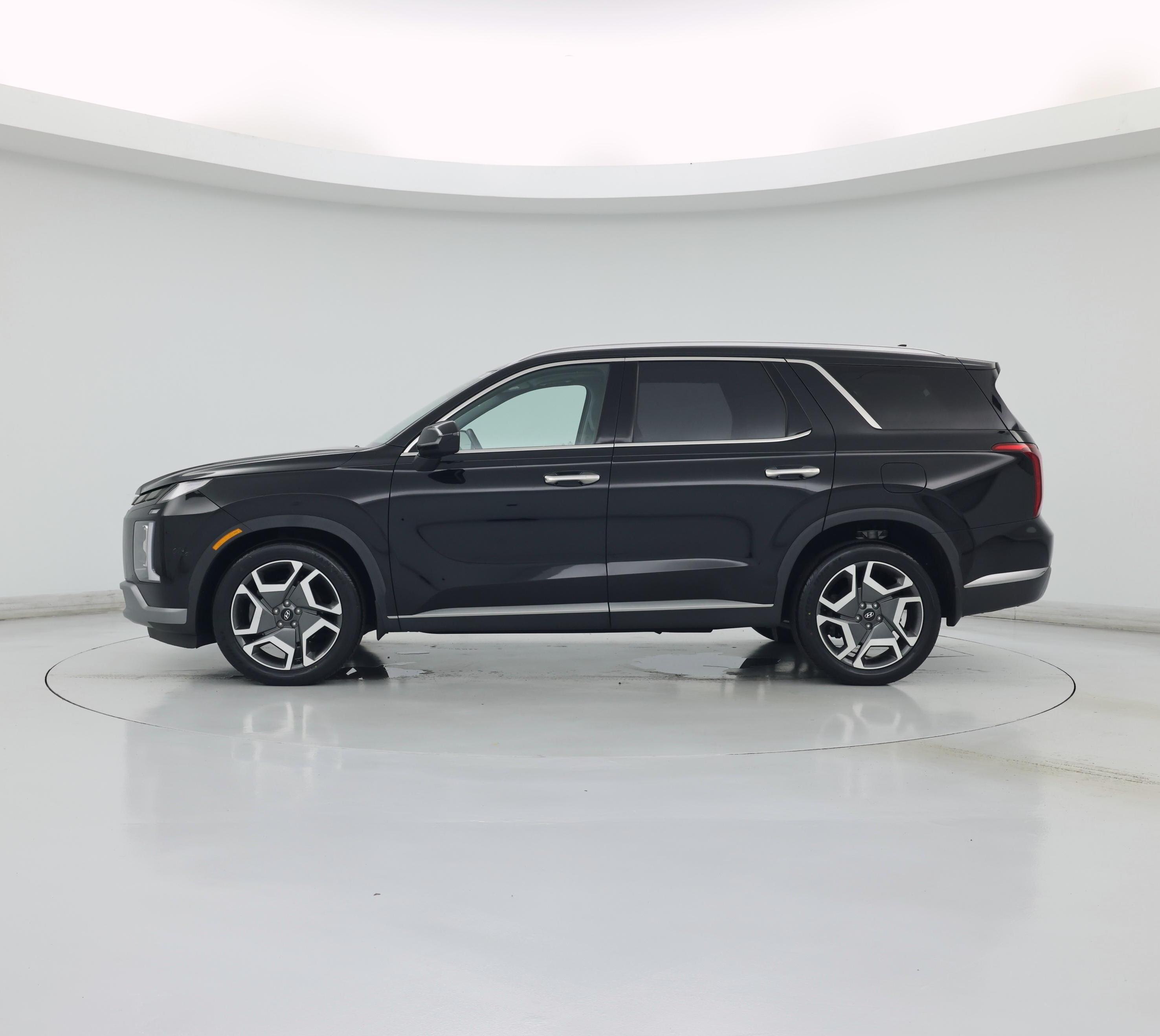Thumbnail: 2023 Hyundai Palisade - 3