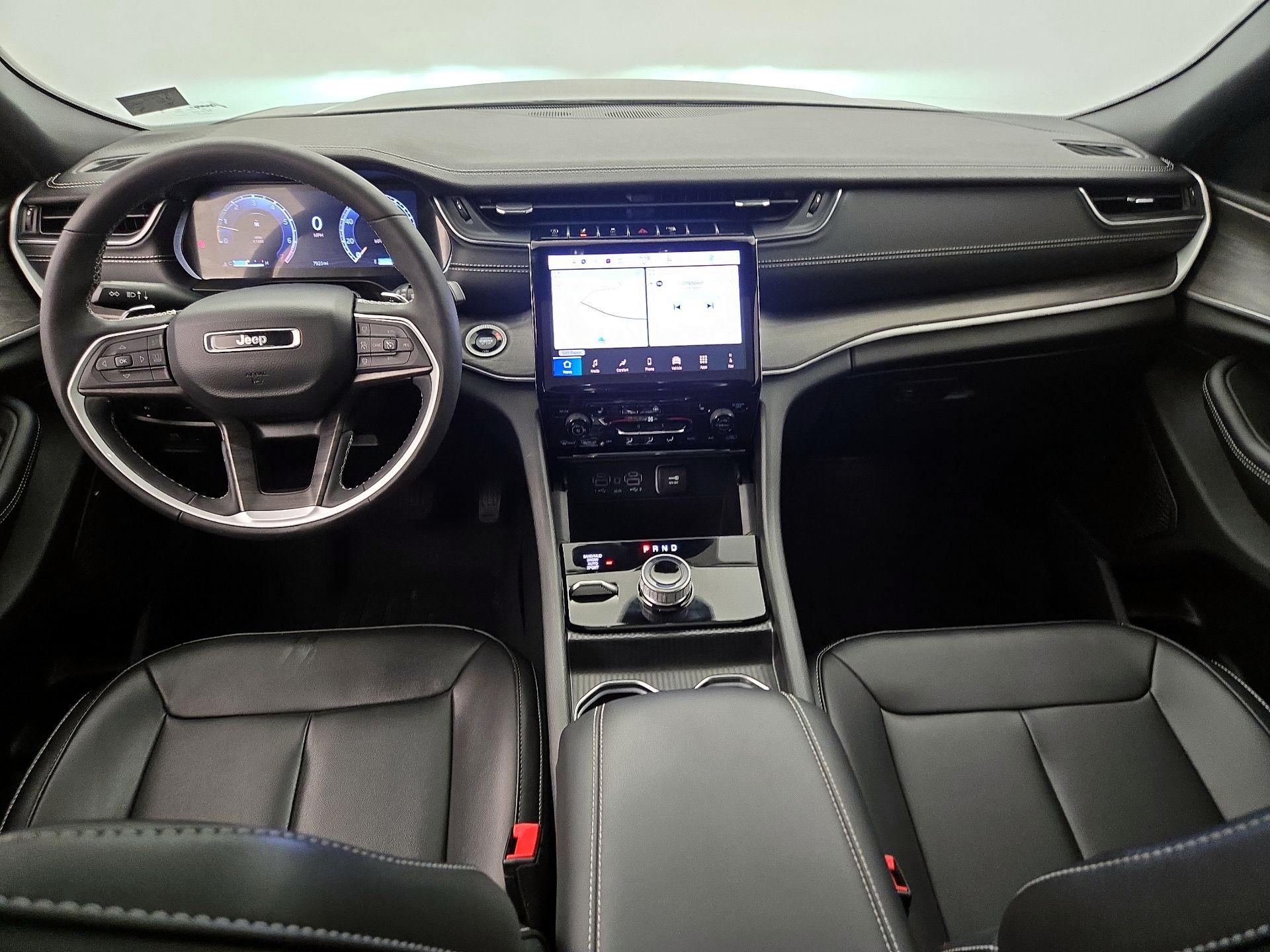 Thumbnail: 2024 Jeep Grand Cherokee - 9