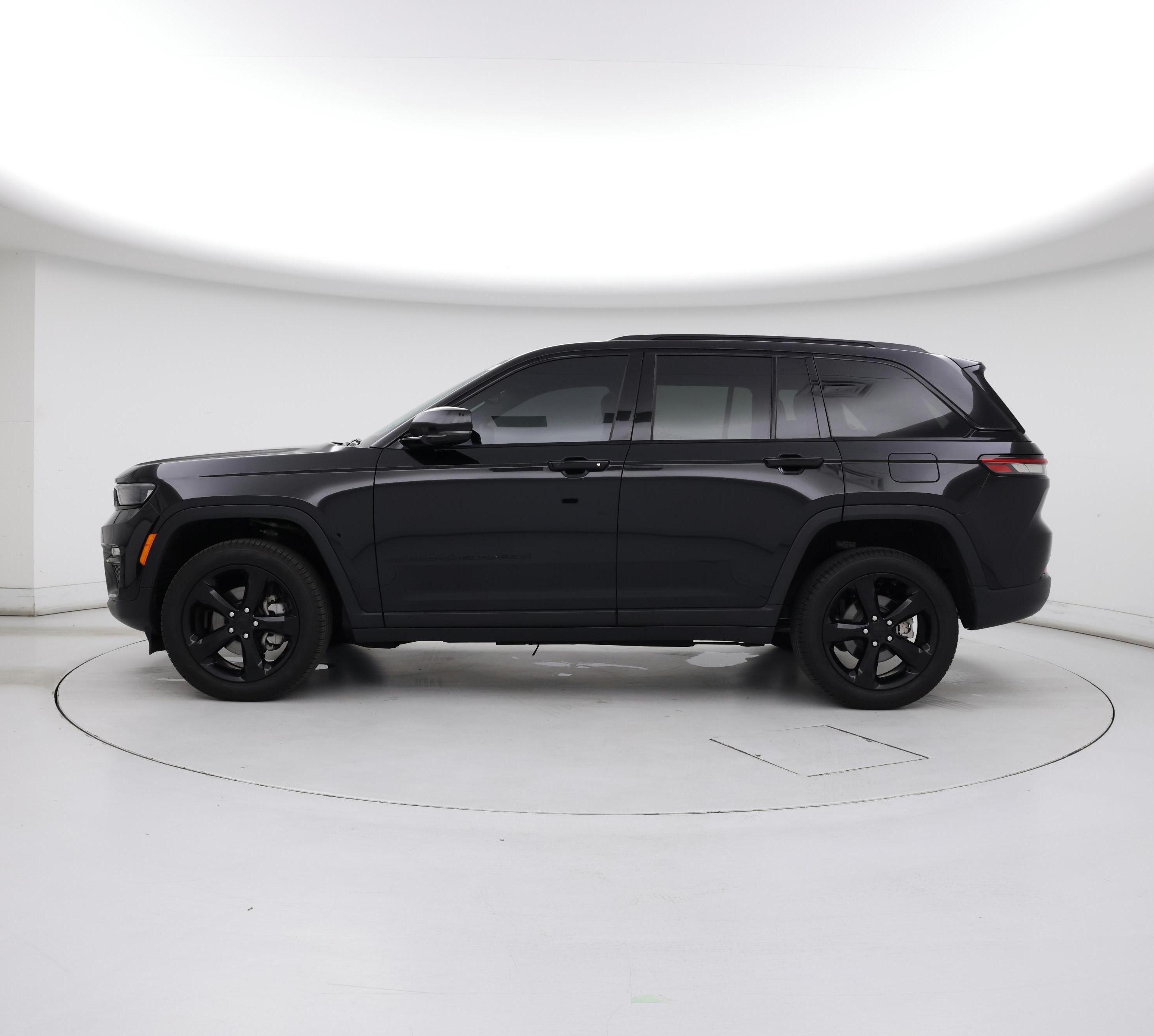 Thumbnail: 2024 Jeep Grand Cherokee - 3