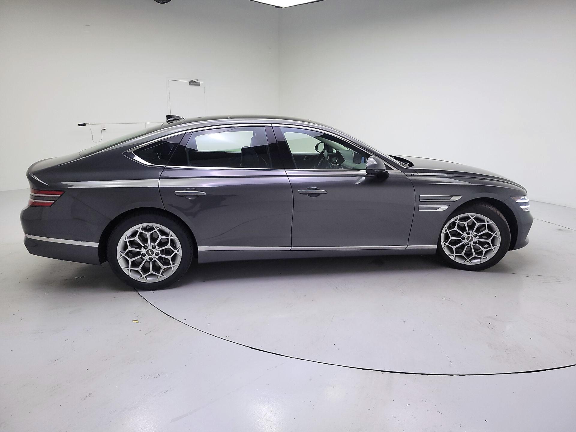 Thumbnail: 2021 Genesis G80 - 4